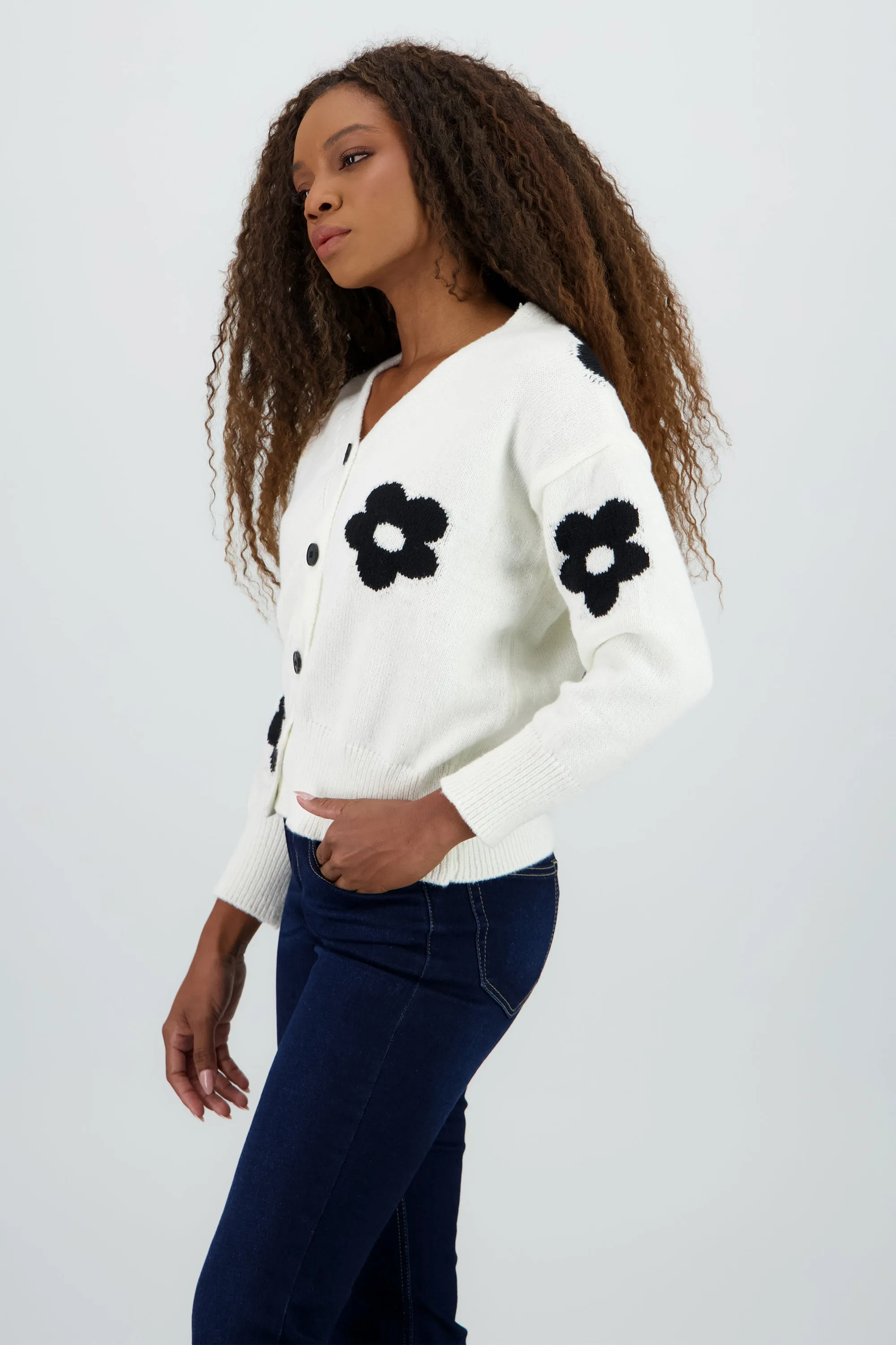 Sueter flores sold by Shasa product image thumbnail 3