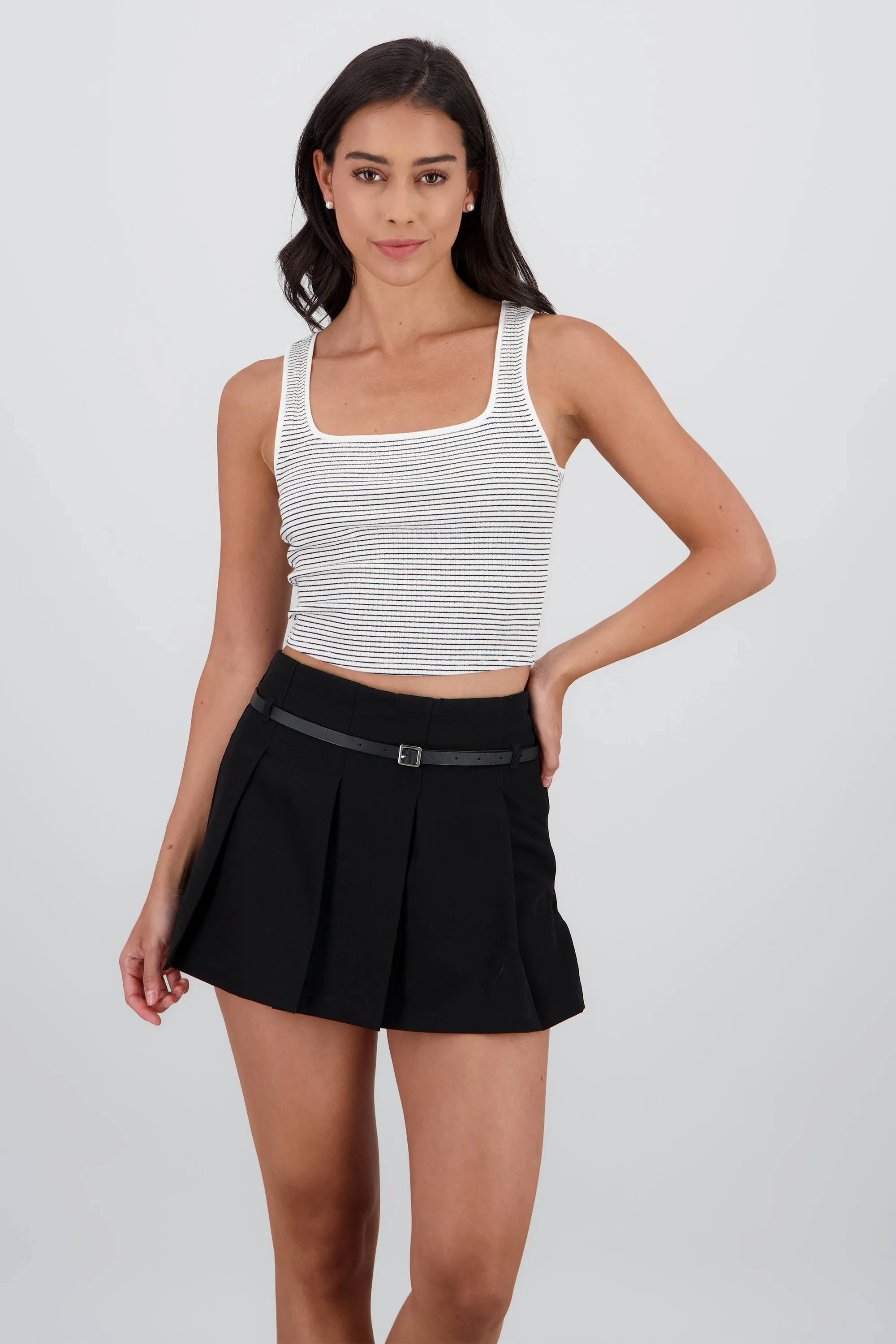 Top rayas escote cuadrado sold by Shasa