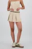 Falda short tableado con cinturon sold by Shasa