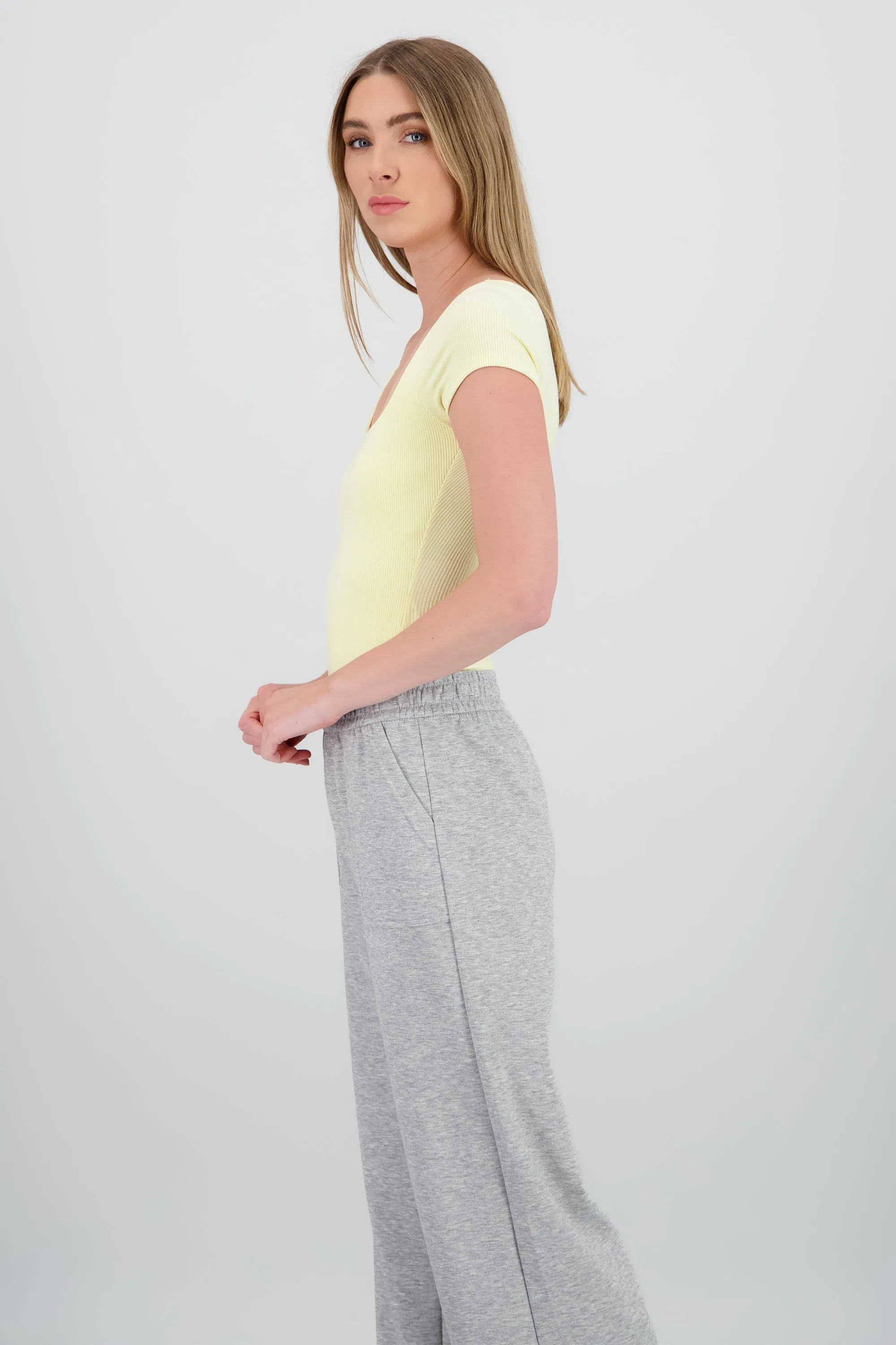 Body escote cuadrado sold by Shasa product image thumbnail 3