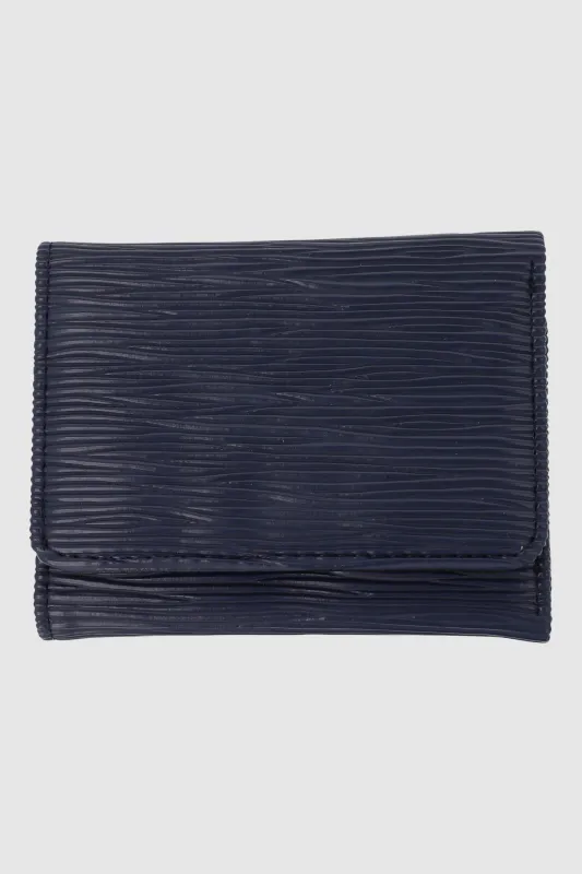 Cartera pequeña textura cebra sold by Shasa