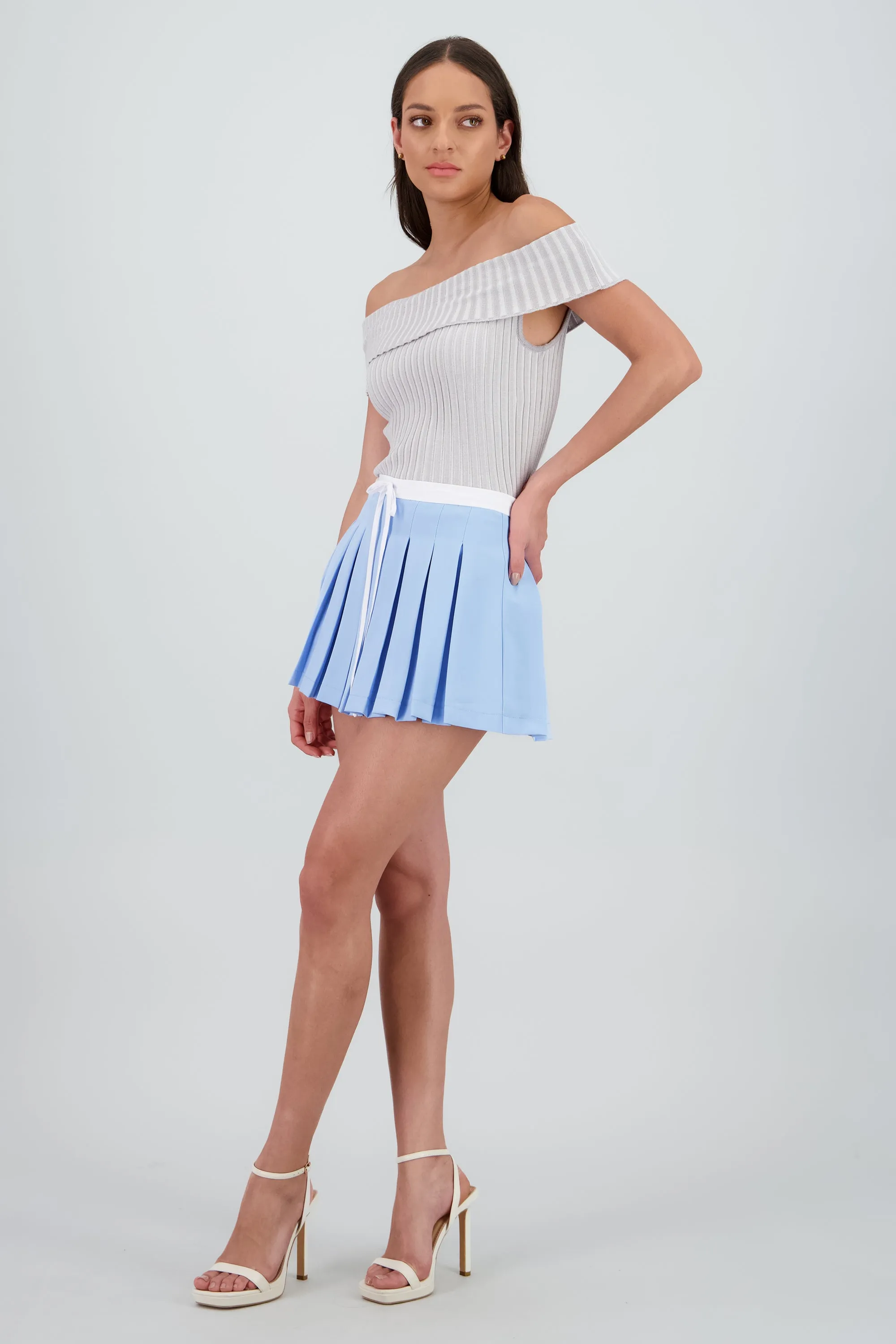 Falda tableada con pretina popelina Hypsters sold by Shasa