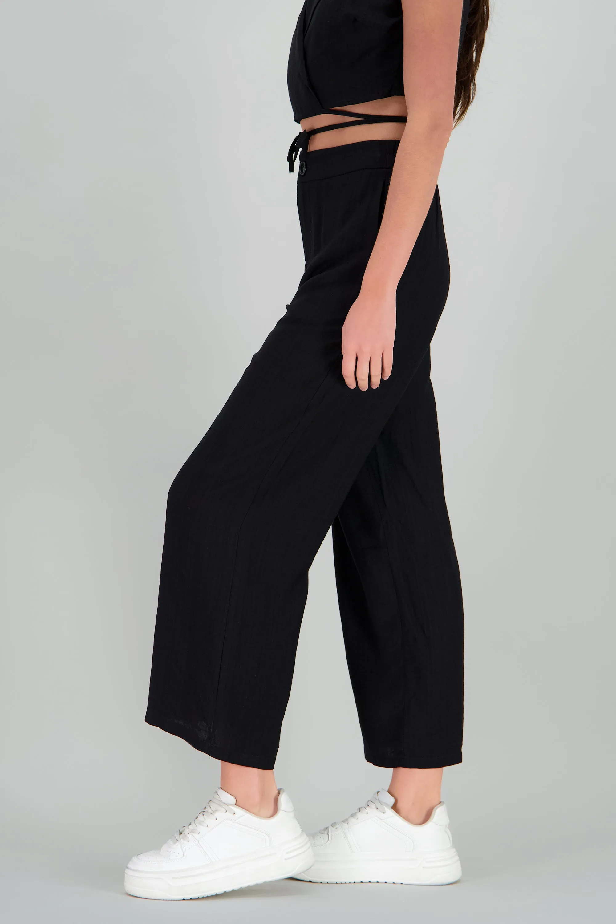 Pnatalon sastreado corto sold by Shasa product image thumbnail 3