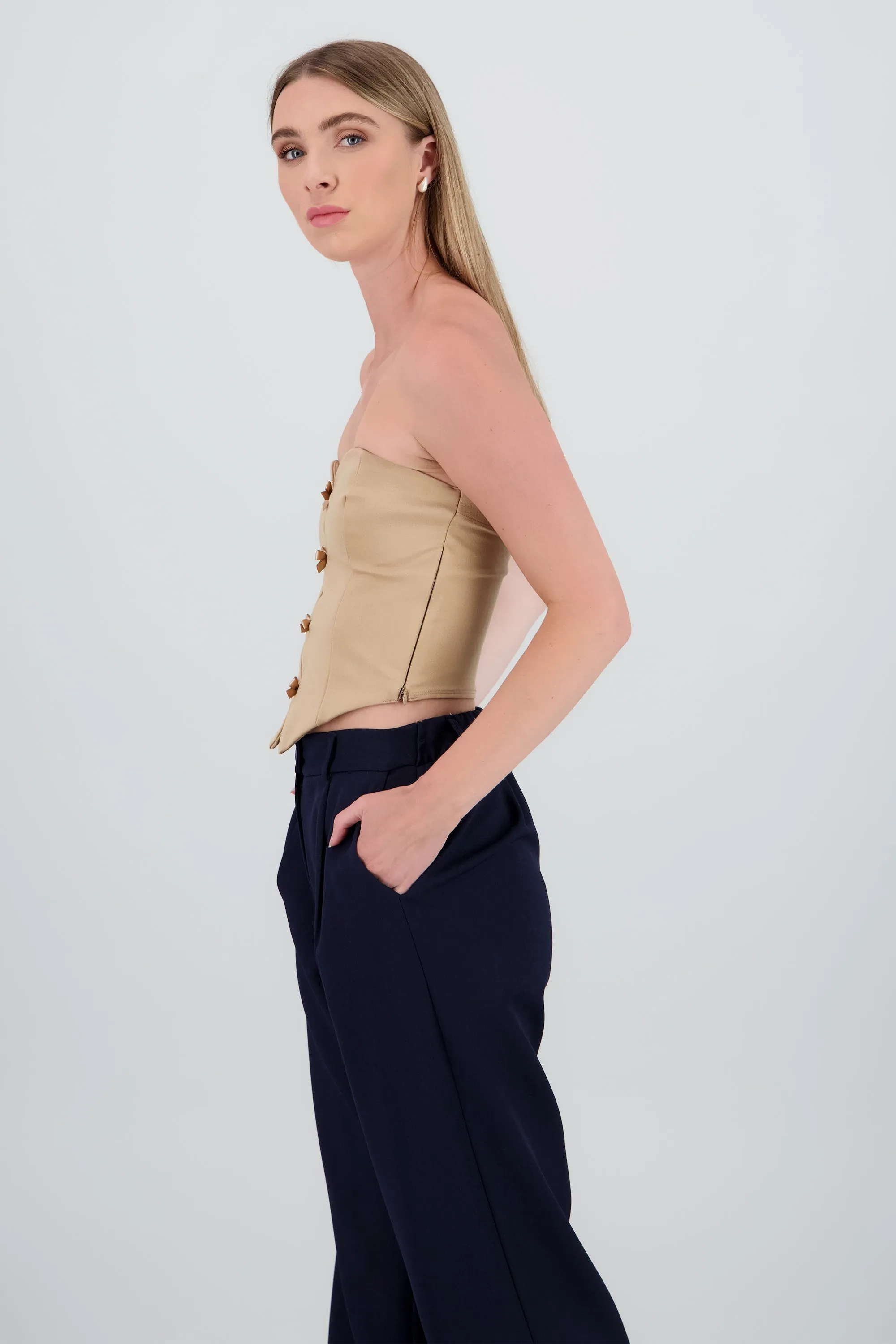 Top strapless detalle moños sold by Shasa product image thumbnail 3