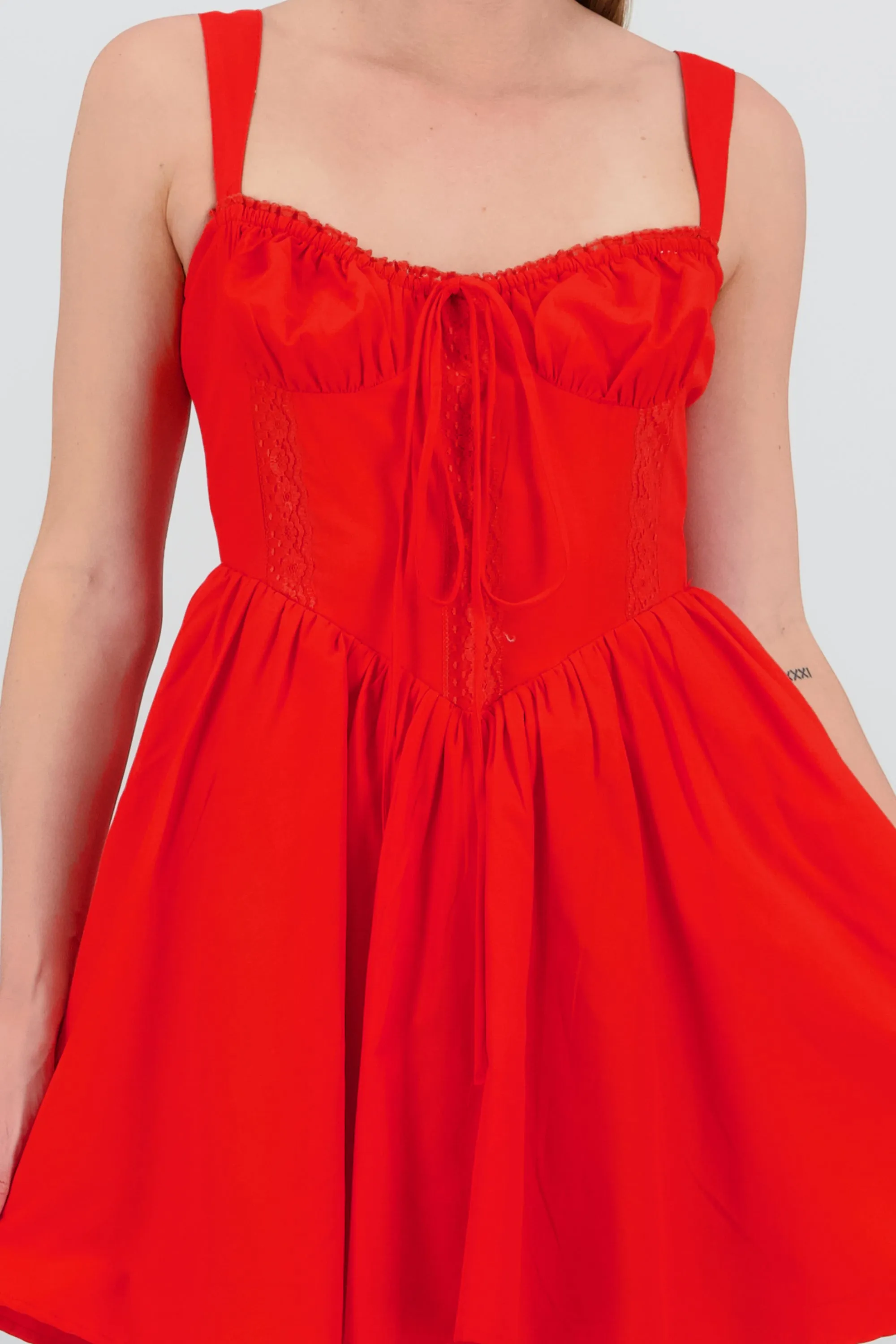 Vestido detalle de encaje corto sold by Shasa product image thumbnail 5