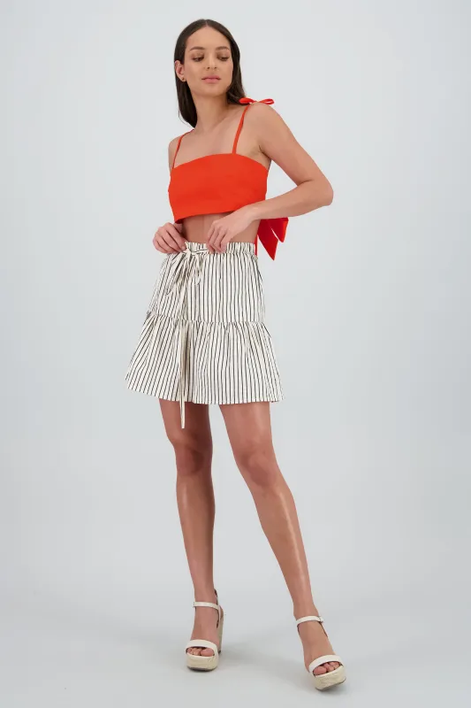 Falda mini olanes detalle textura sold by Shasa