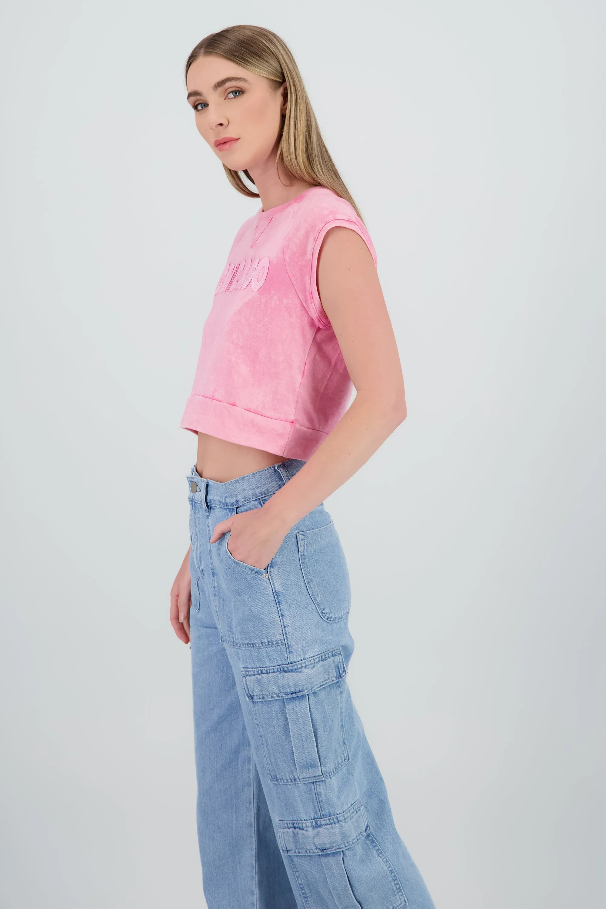 Top manga corta detalle parche sold by Shasa product image thumbnail 3