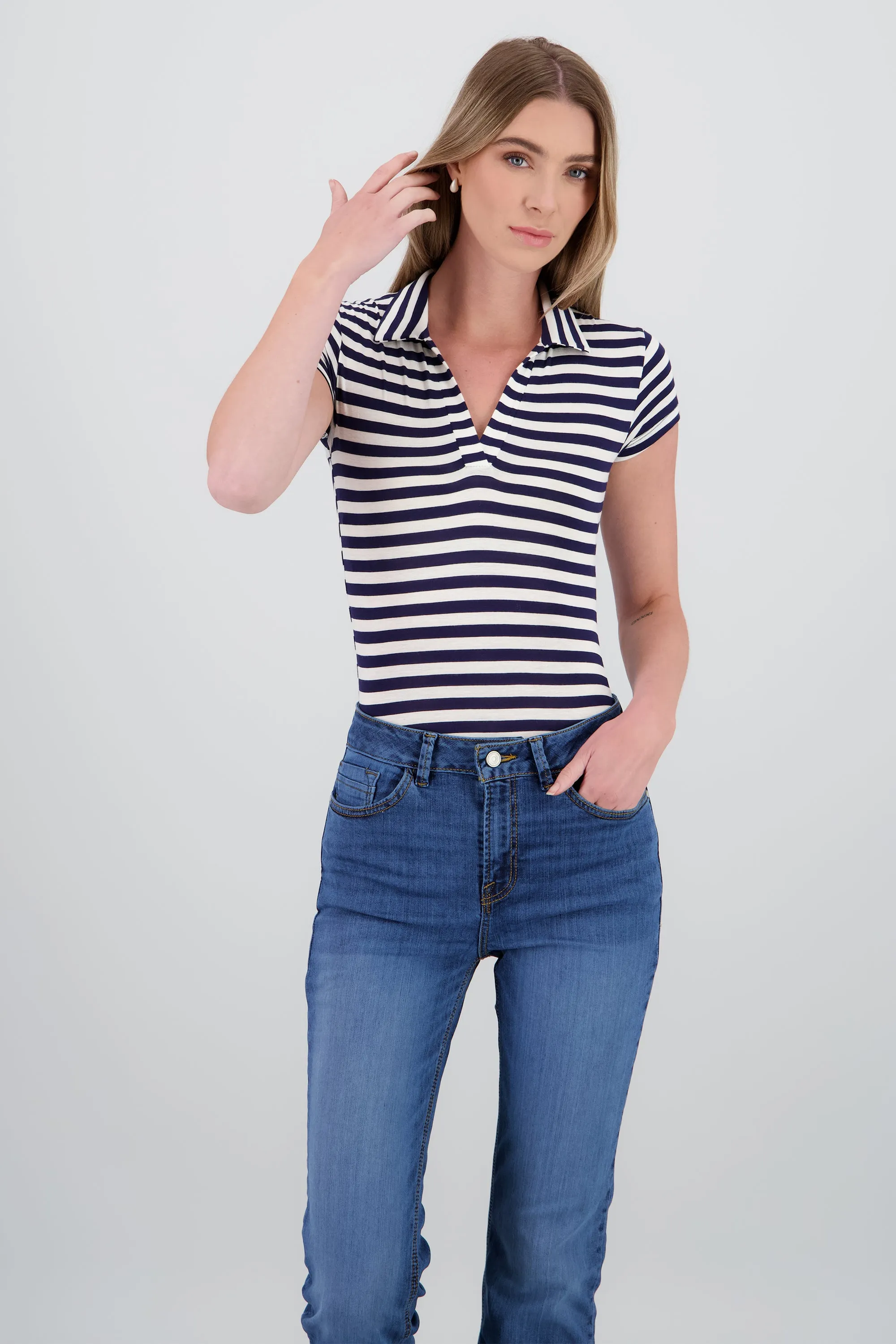 Body cuello polo manga corta rayas sold by Shasa