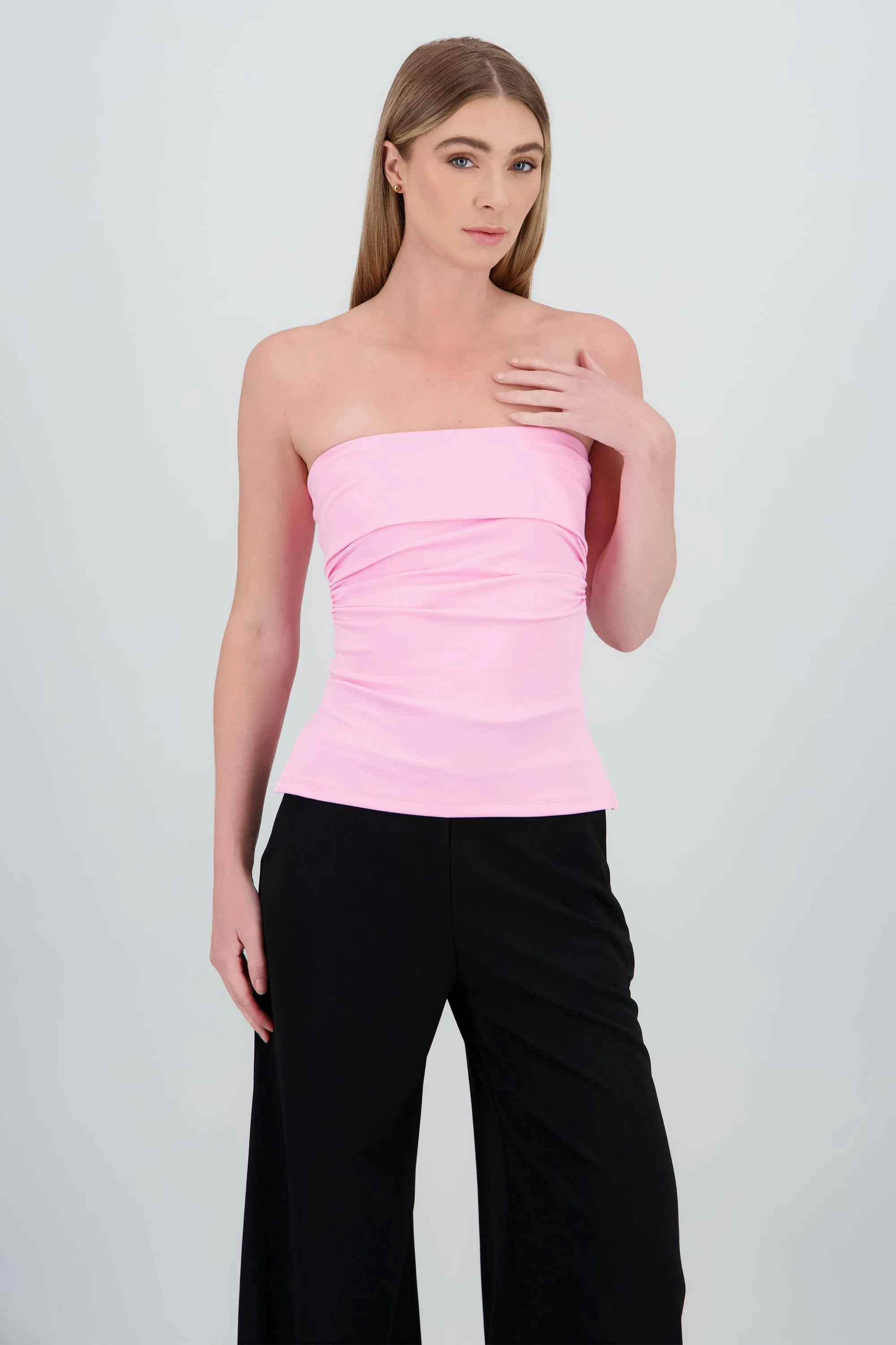 Top tubo con dobles escote Hypsters sold by Shasa product image thumbnail 2