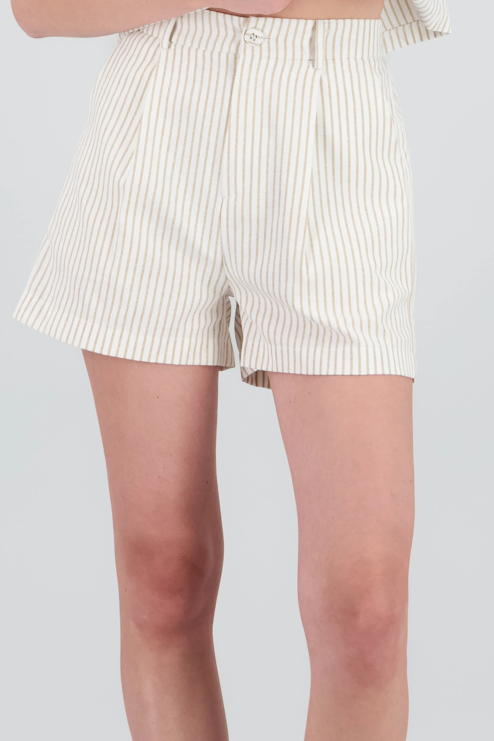 Short amplio rayas sold by Shasa product image thumbnail 5