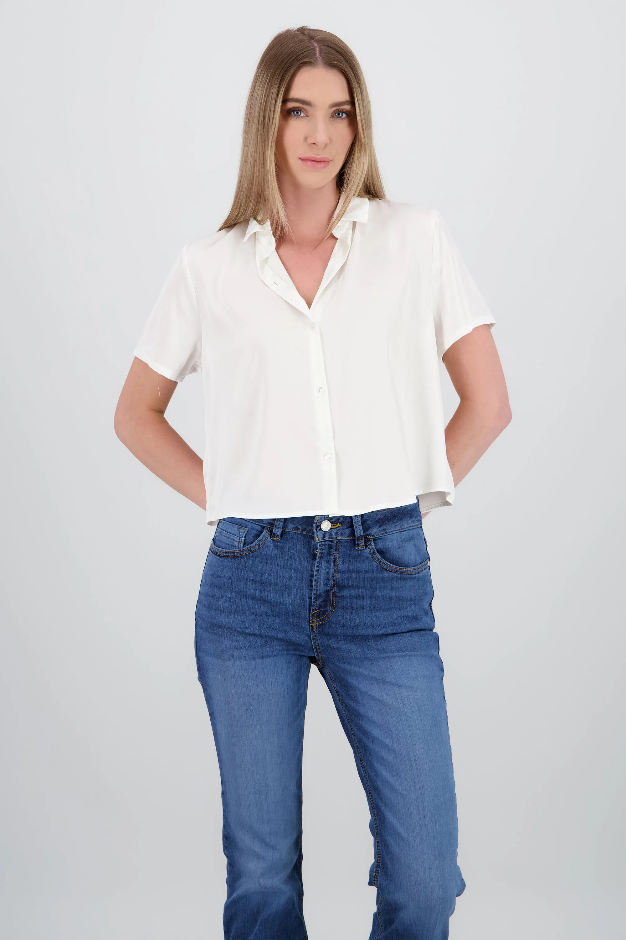 Camisa manga corta satin sold by Shasa product image thumbnail 2