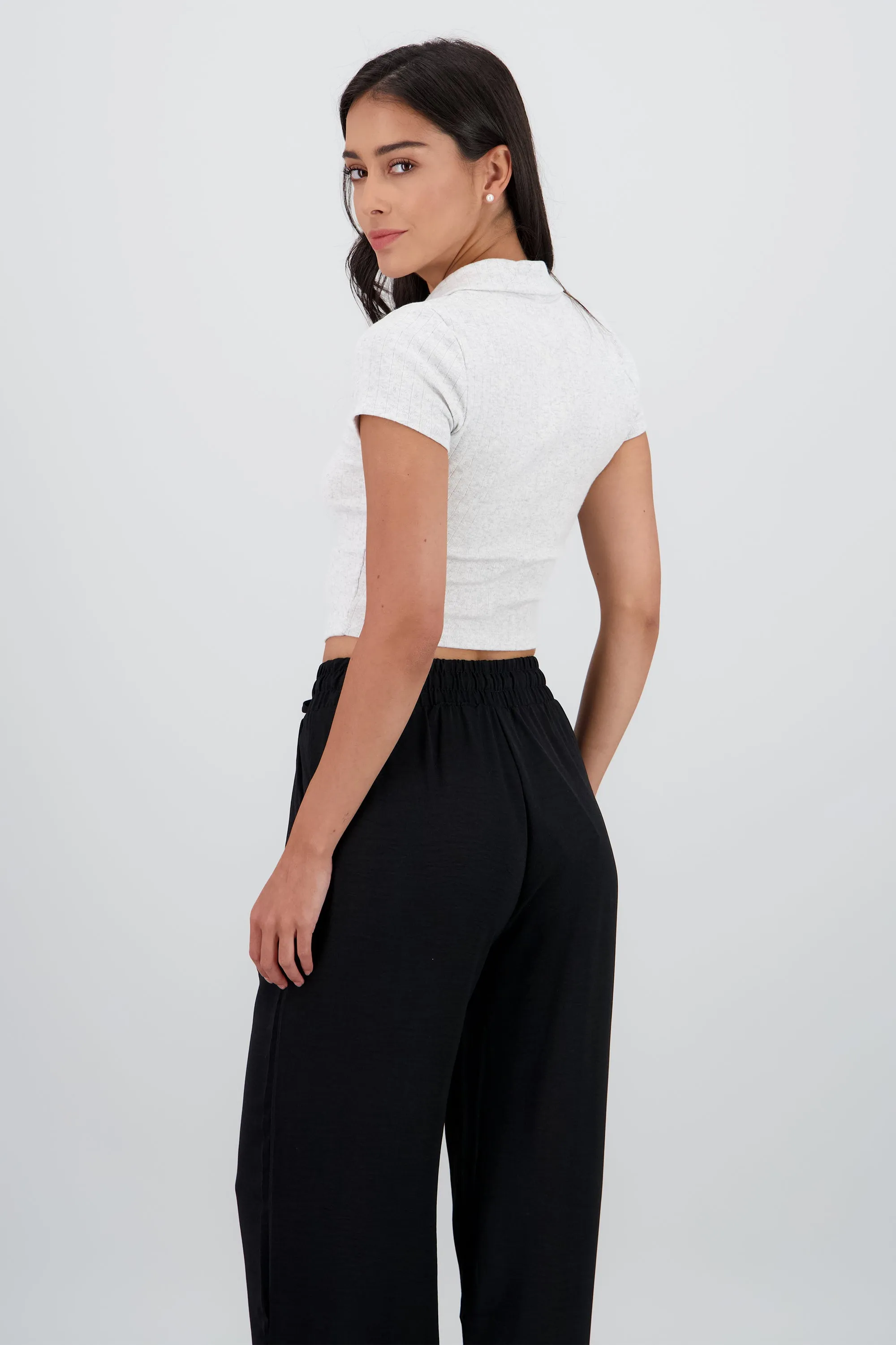 Top de manga corta con cuello polo textura sold by Shasa product image thumbnail 4