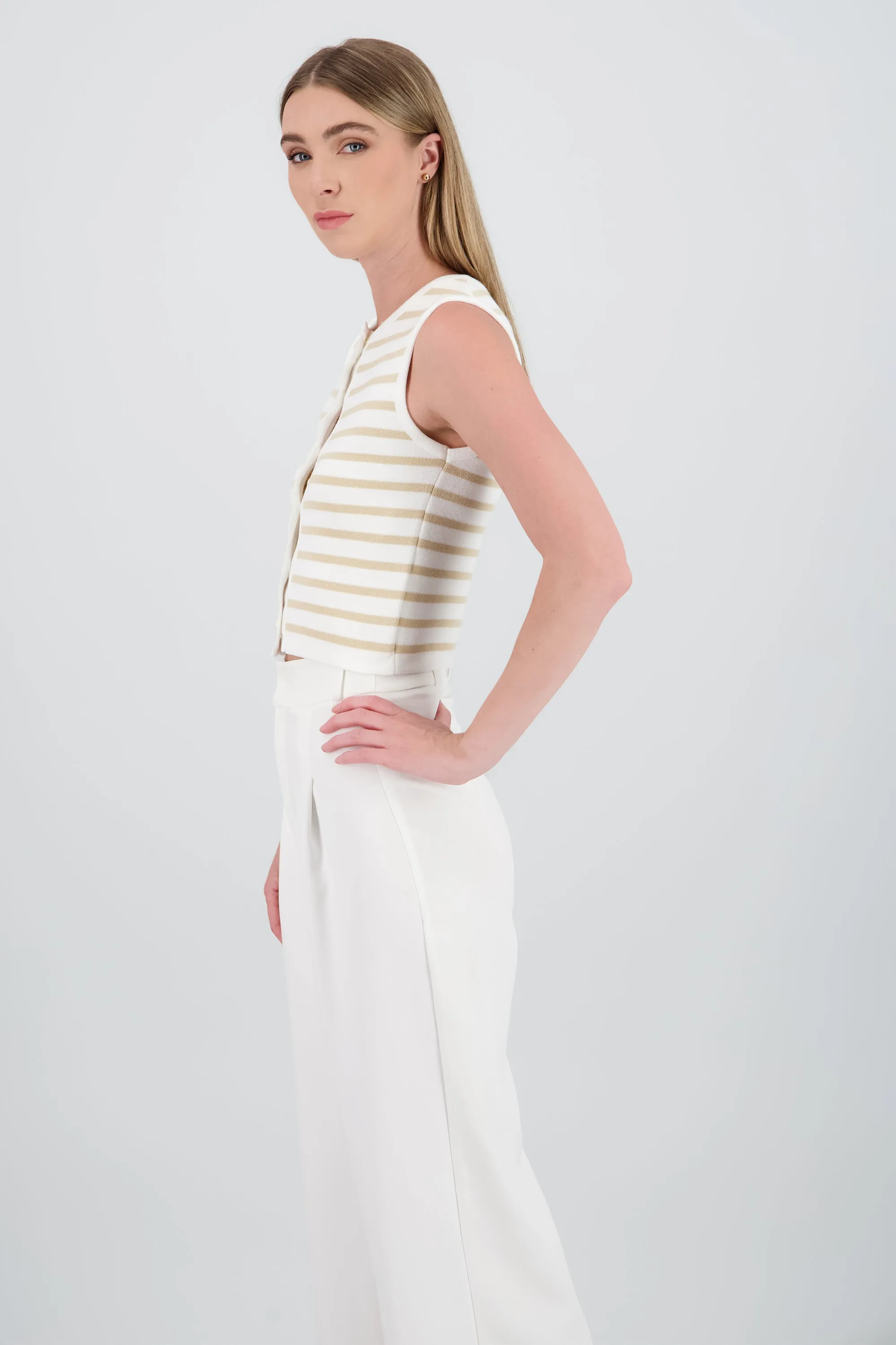 Chaleco tejido rayas con botones sold by Shasa product image thumbnail 3