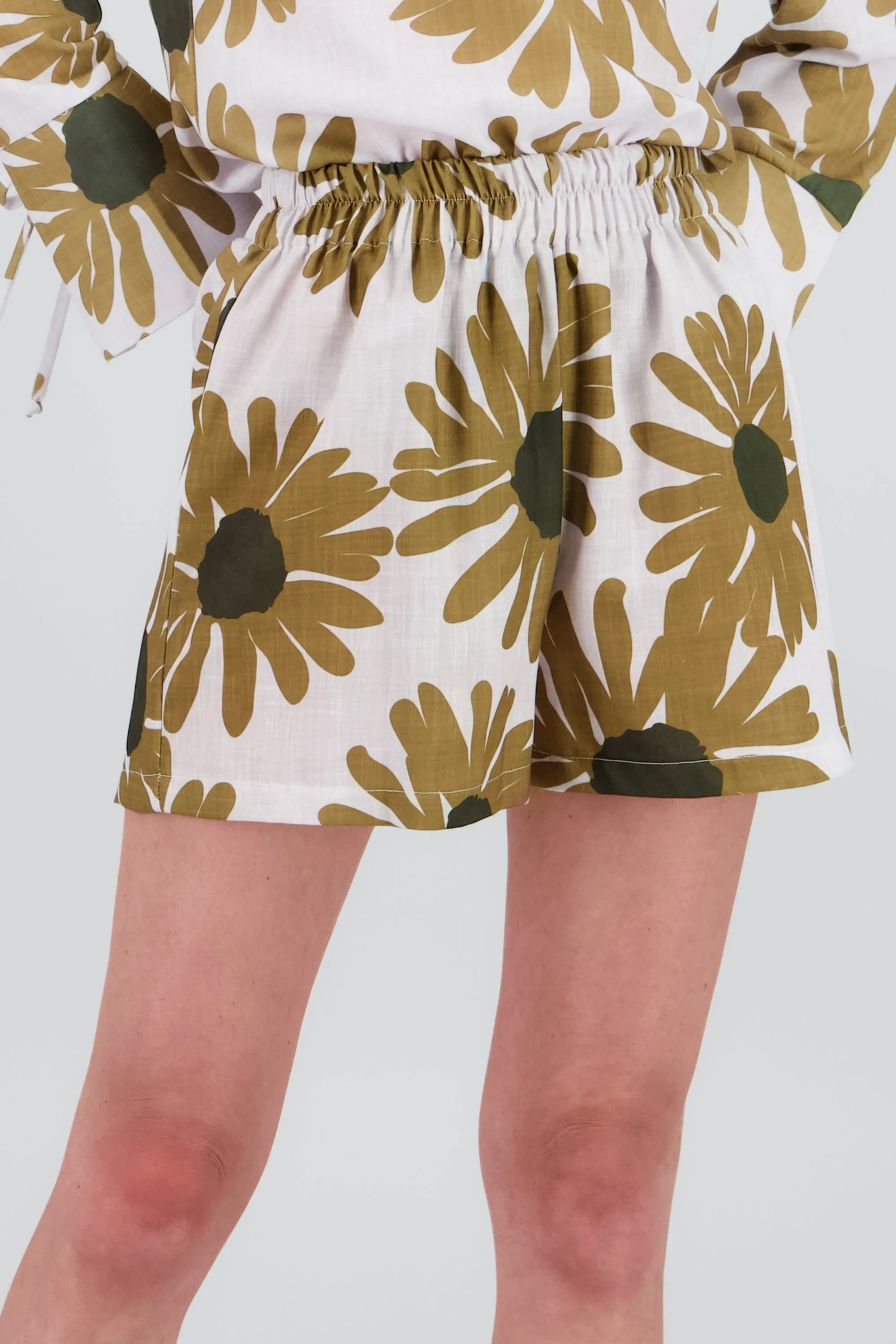Shorts flores maxi sold by Shasa product image thumbnail 5