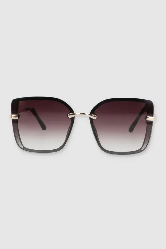 Lente cuadrado puente metalico sold by Shasa