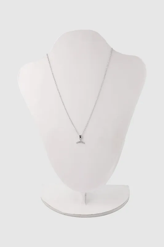 Collar dainty cola ballena sold by Shasa