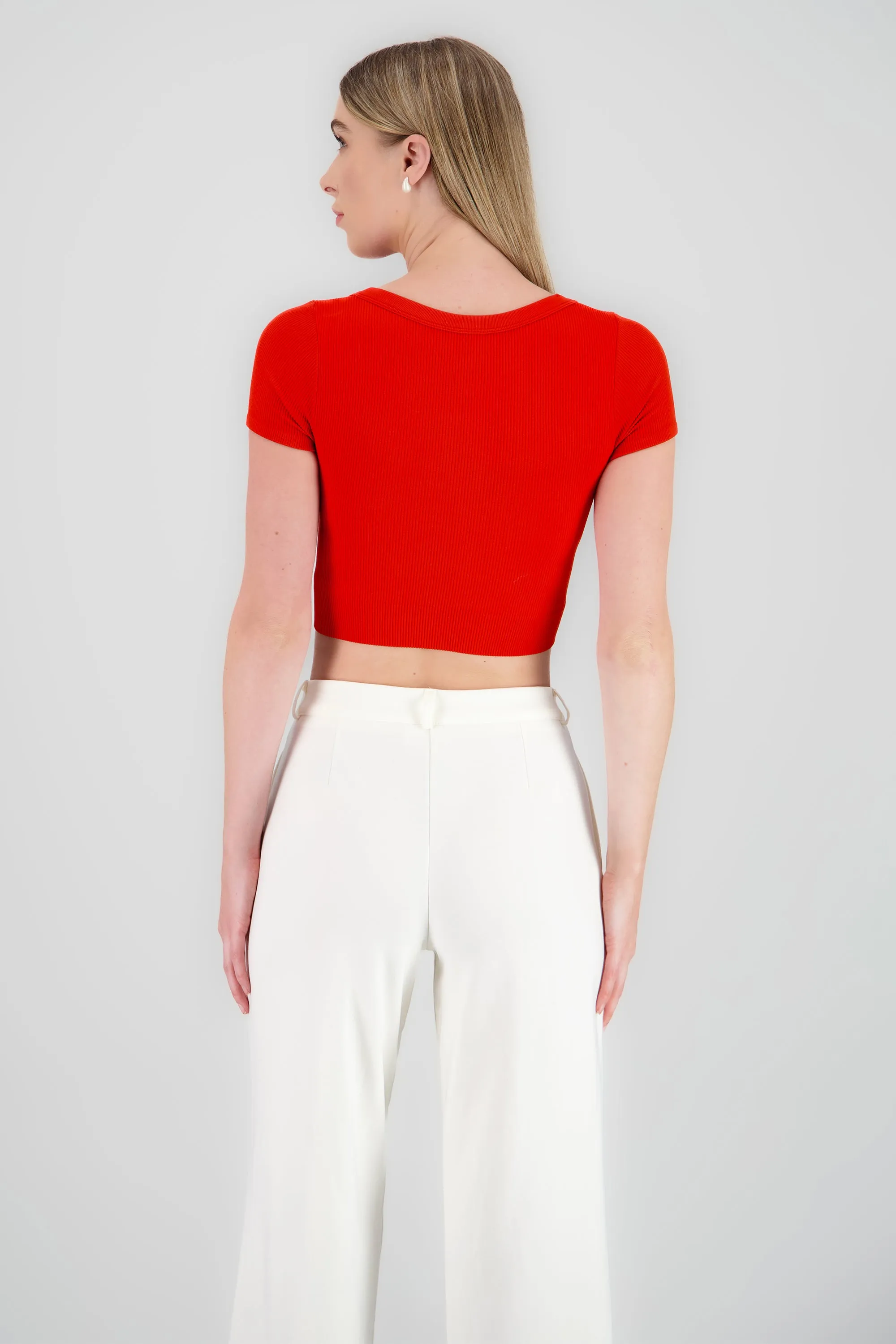 Top seamless de manga corta escotado sold by Shasa product image thumbnail 4