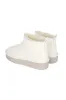 Botas efecto piel forro peluche sold by Shasa