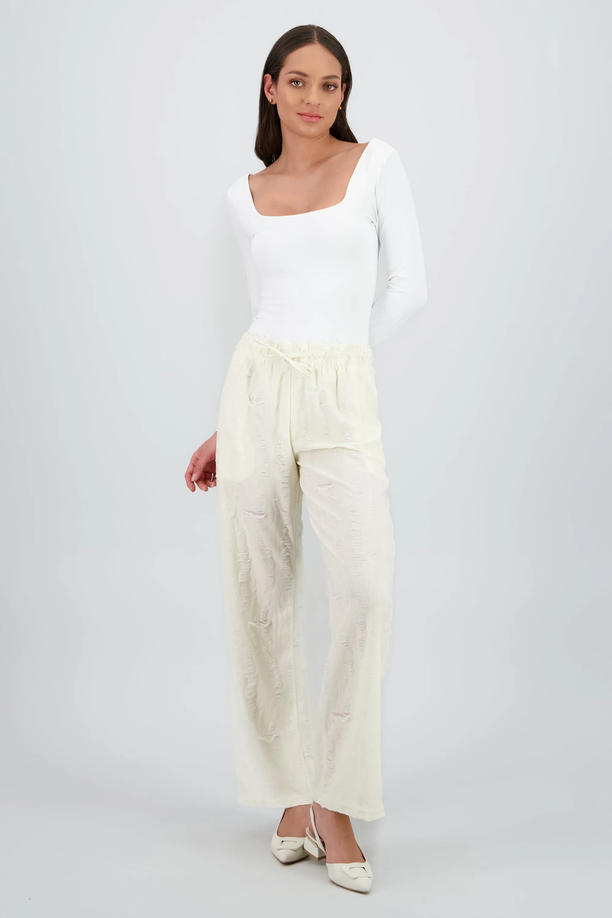 Pantalon jareta textura ligero sold by Shasa