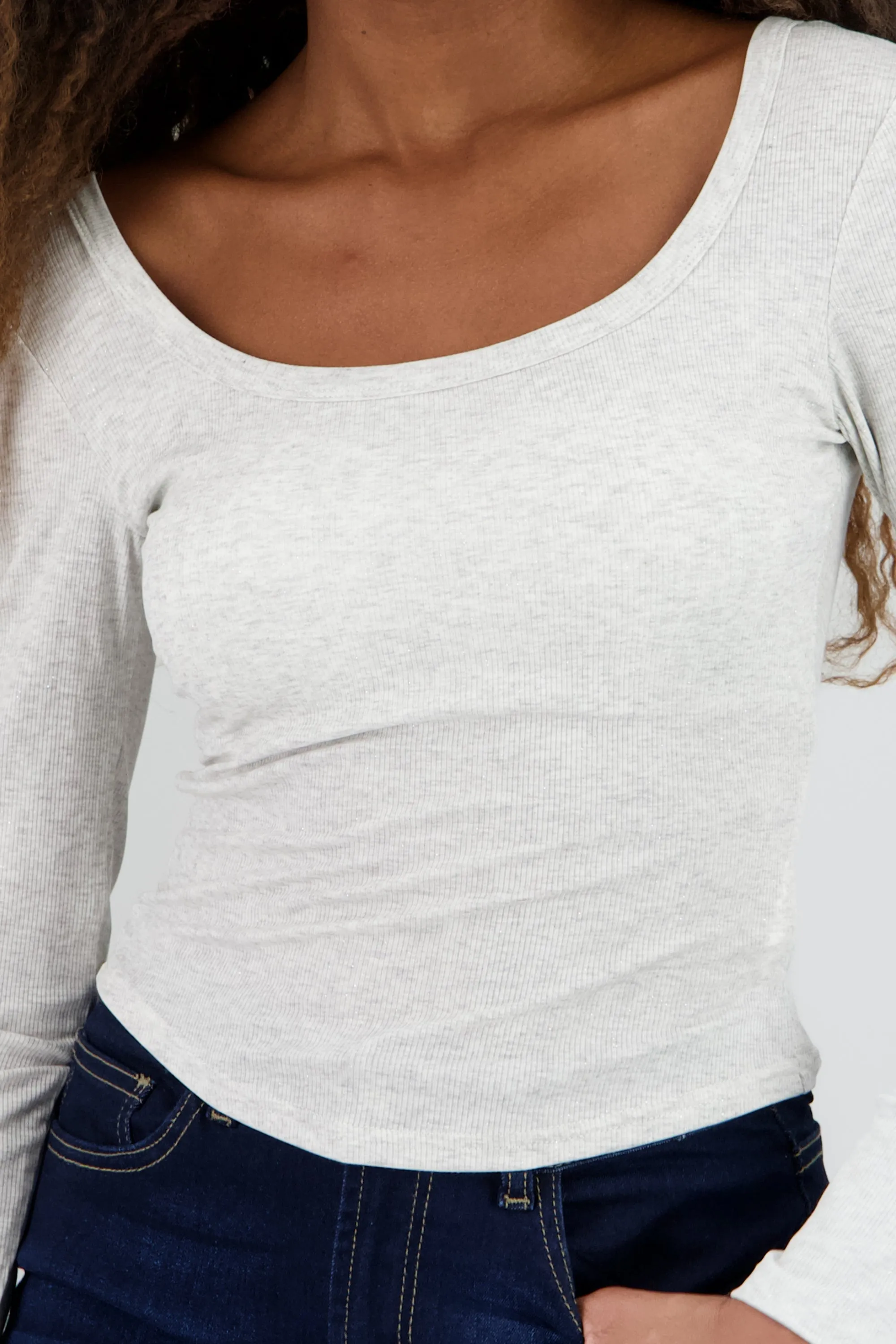 Blusa manga larga cuello redondo sold by Shasa product image thumbnail 5