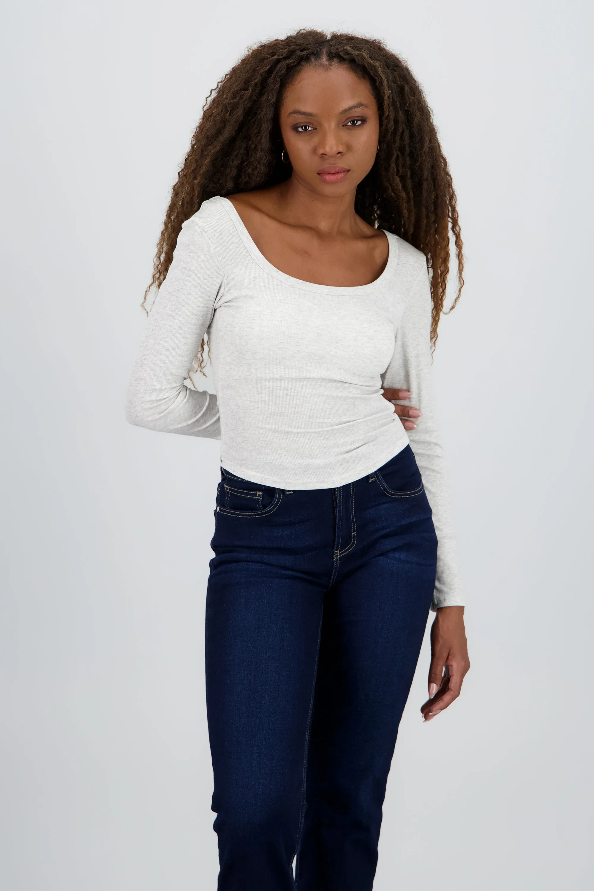 Blusa manga larga cuello redondo sold by Shasa product image thumbnail 2