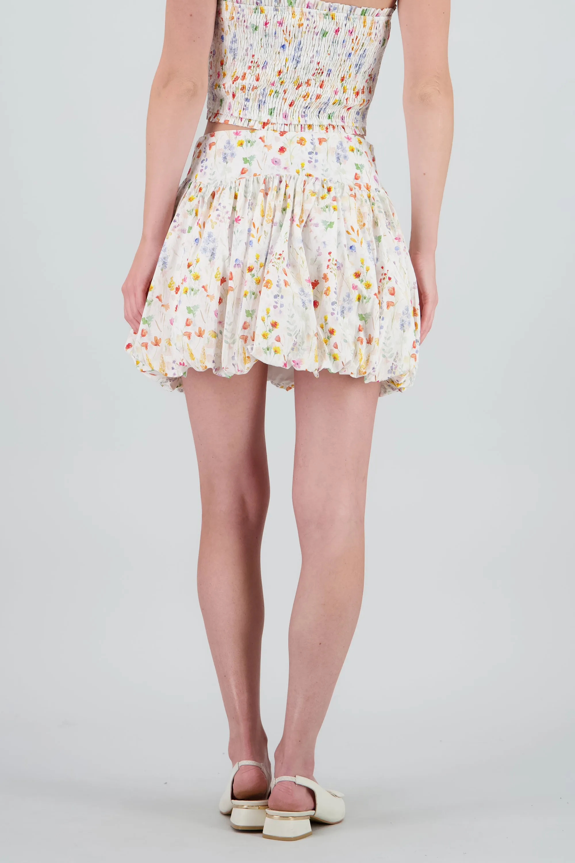 Falda mini globo estampado flores sold by Shasa product image thumbnail 4