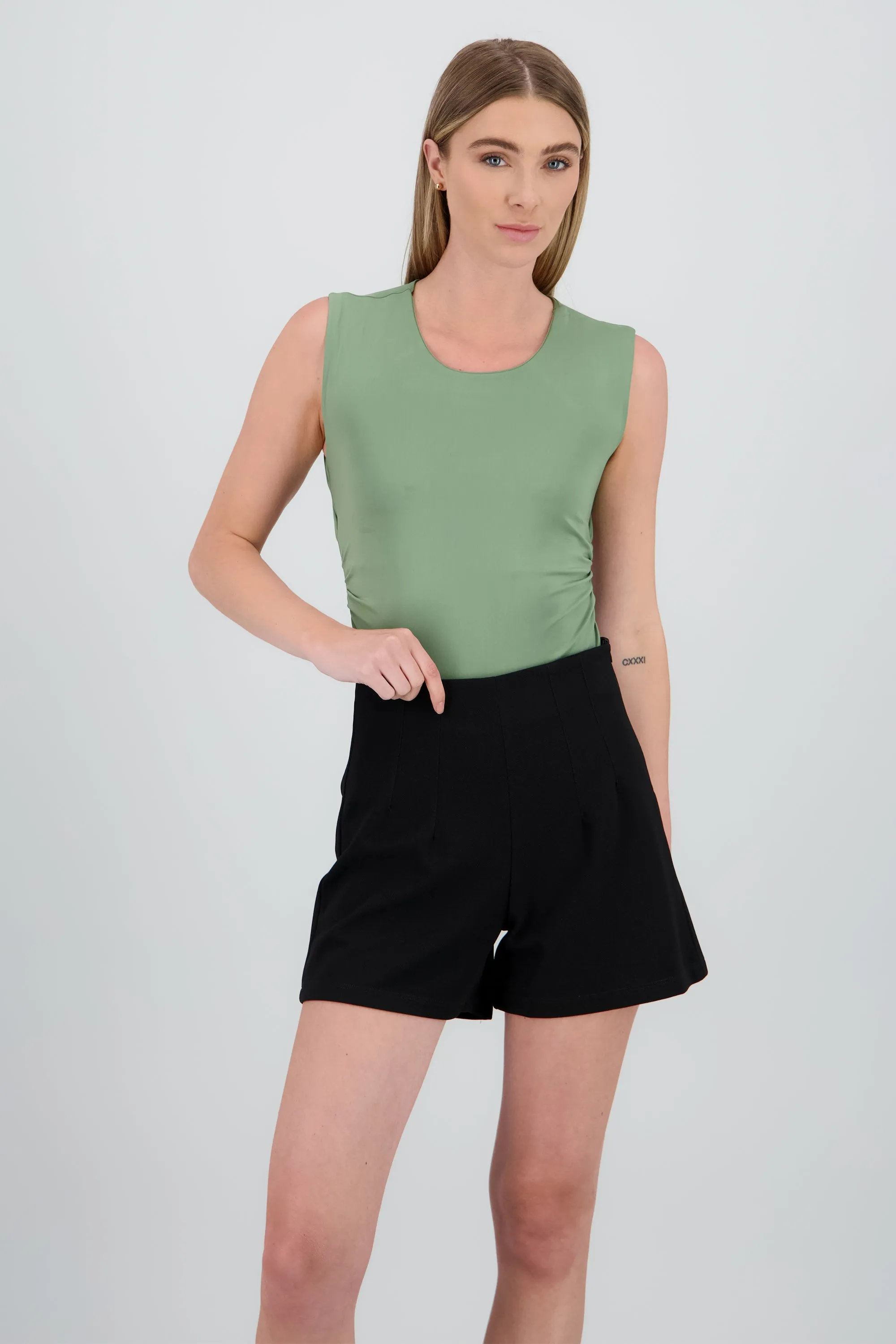 Body manga corta escote espalda sold by Shasa product image thumbnail 2