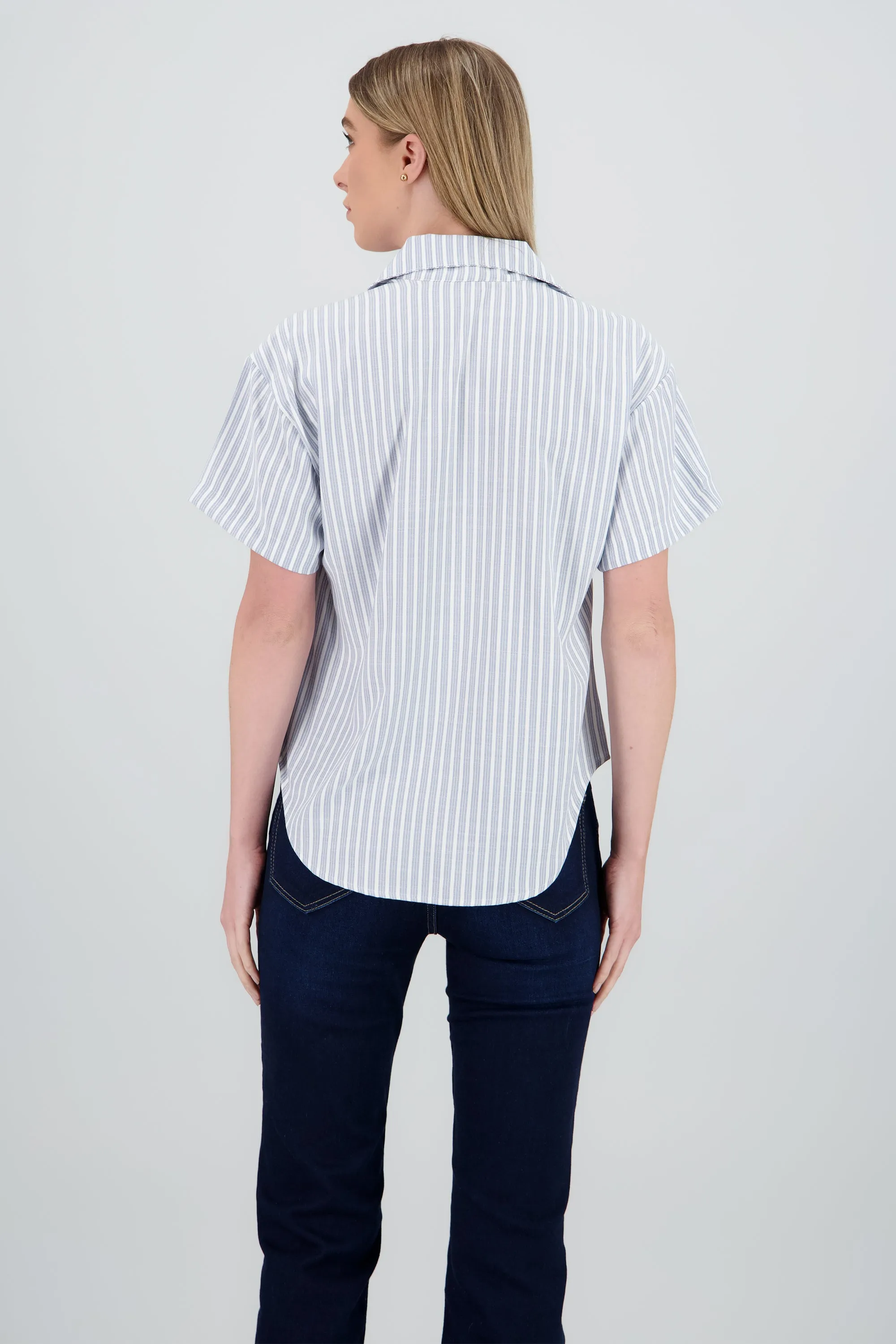 Camisa manga corta detalle triple raya sold by Shasa product image thumbnail 4