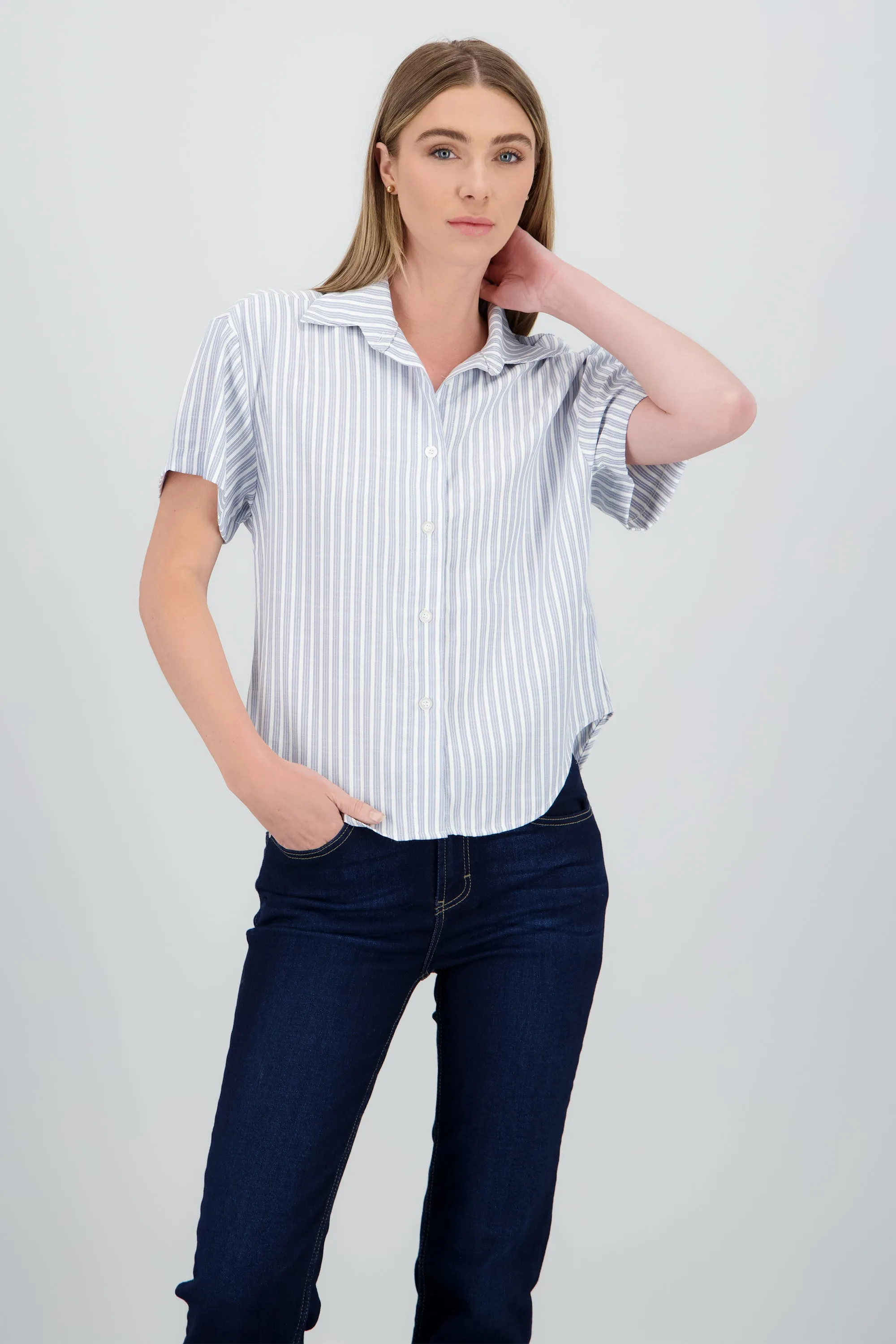 Camisa manga corta detalle triple raya sold by Shasa