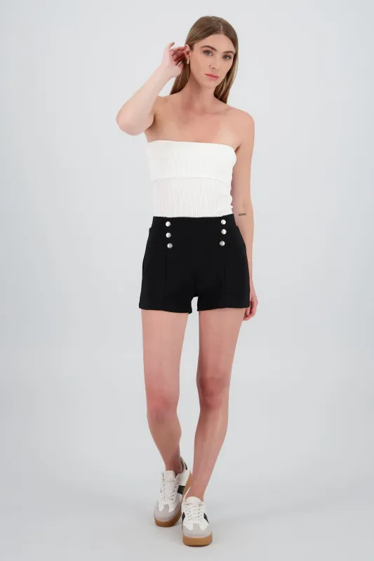 Shorts con botones lisos con pinzas sold by Shasa