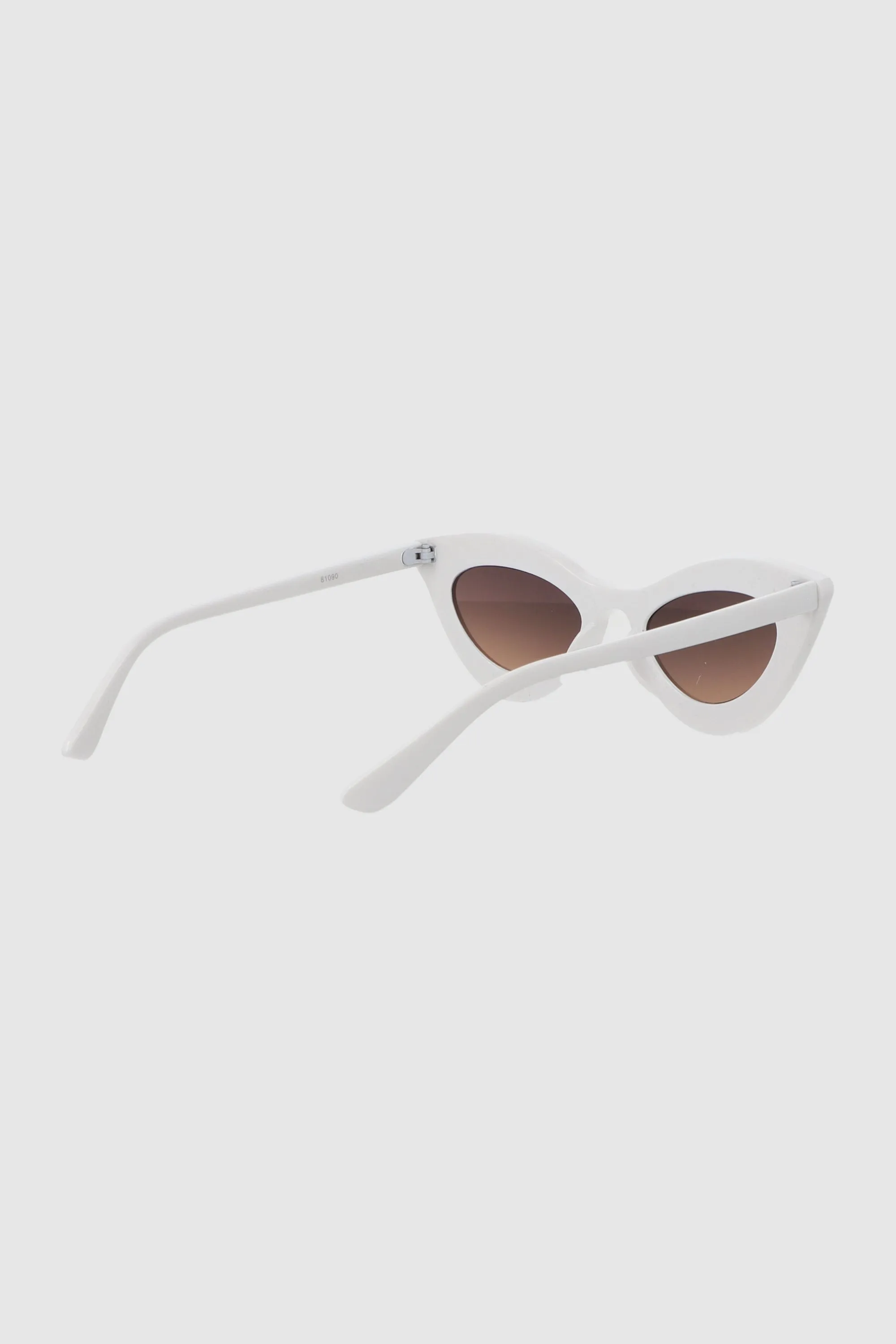 Lente cateye puntiagudo marco grueso sold by Shasa product image thumbnail 4