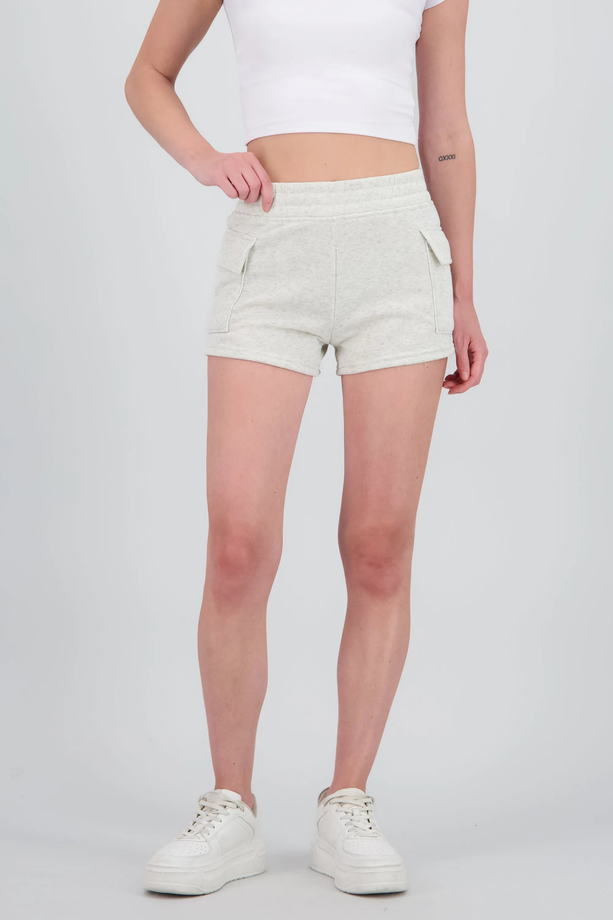 Shorts con fleece y bolsas lisos sold by Shasa product image thumbnail 2