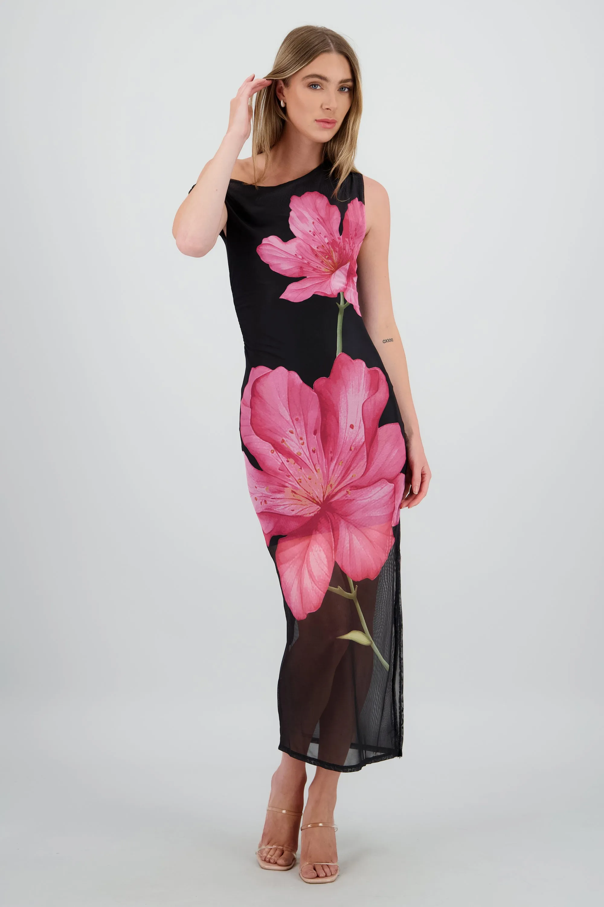 Vestido maxi detalle flor sold by Shasa product image thumbnail 2