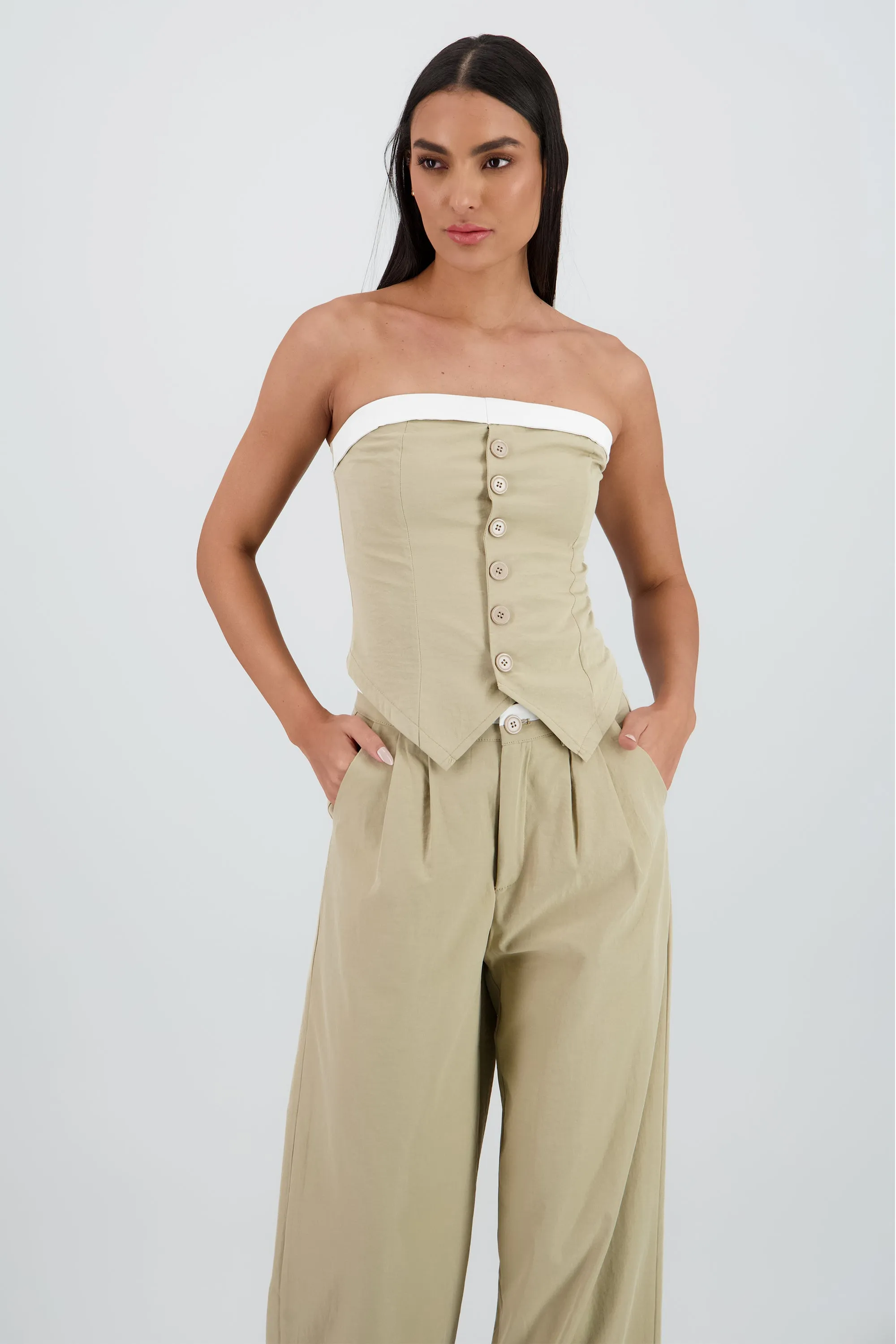 Top strapless sastre detalle contraste color Hyps sold by Shasa