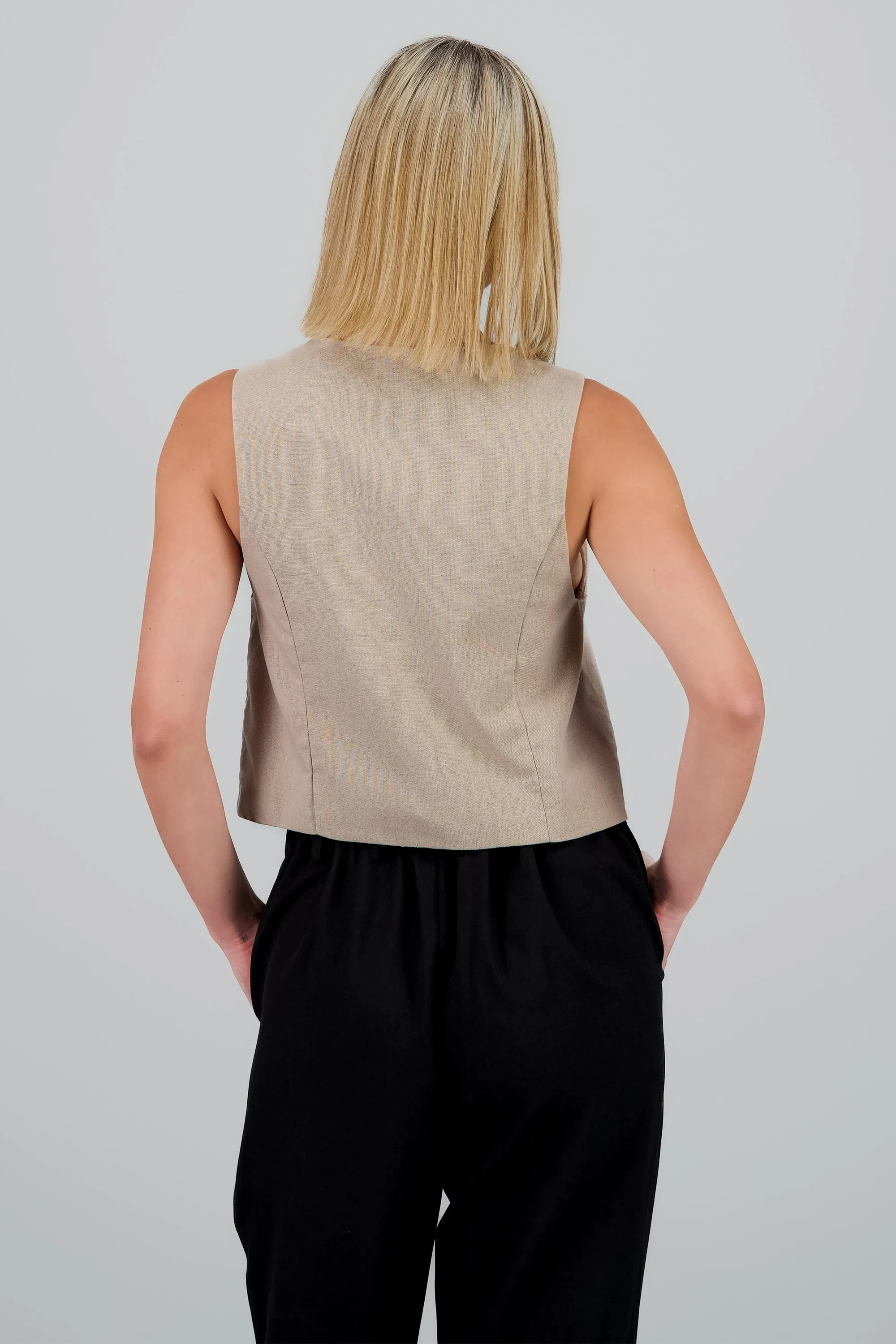 Chaleco con pinzas sold by Shasa product image thumbnail 4