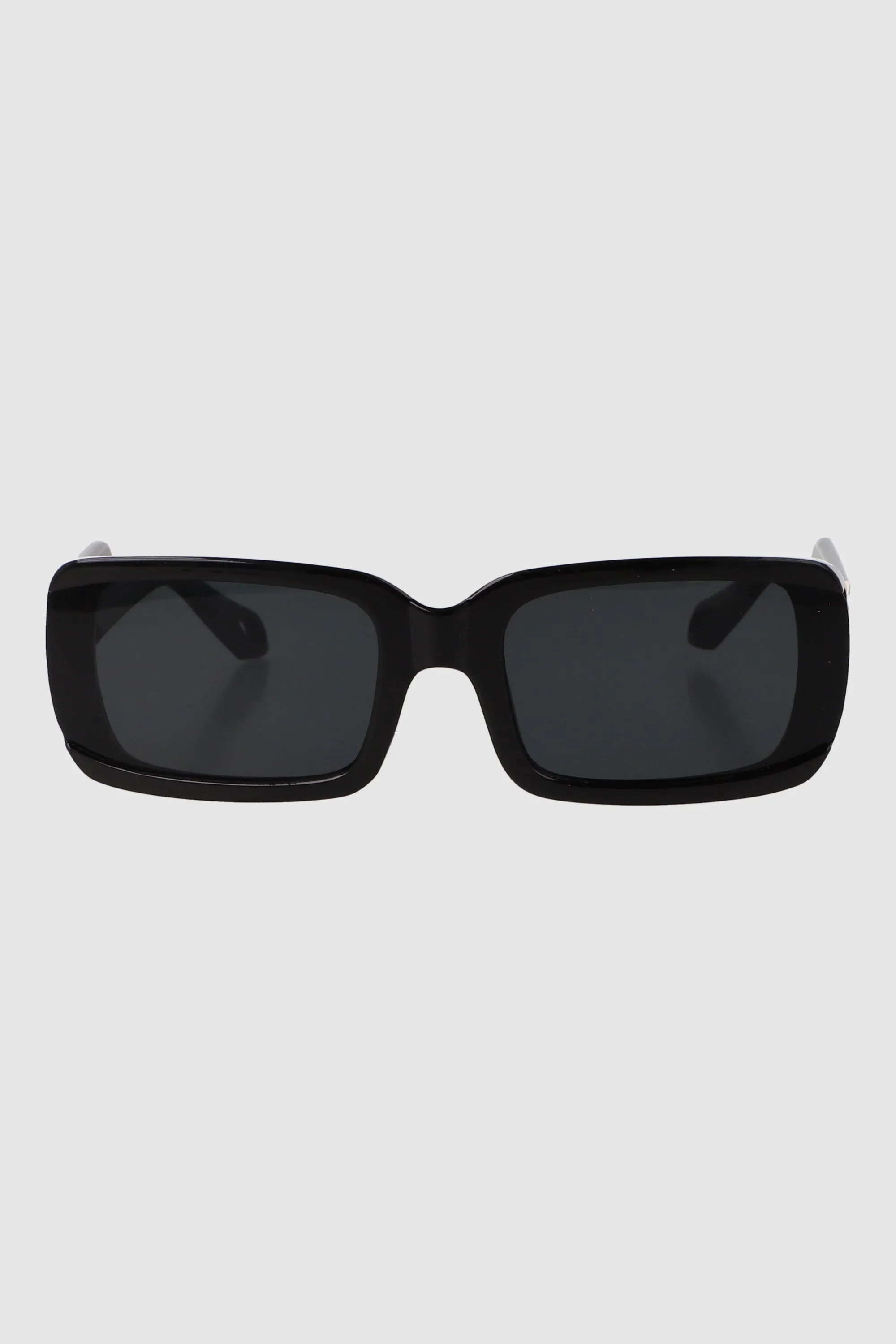 Lente rectangular monocromatico detalle metalico sold by Shasa