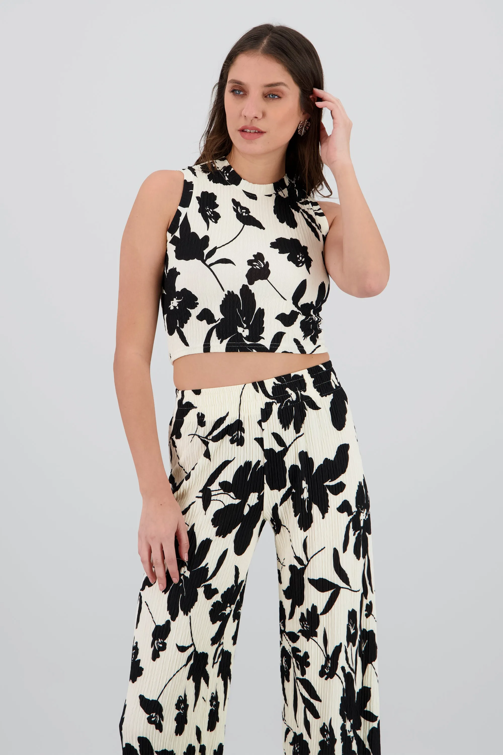 Top textura flores tropicales sold by Shasa product image thumbnail 2