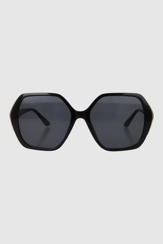 Lente cuadrado geometrico con borde metalico sold by Shasa