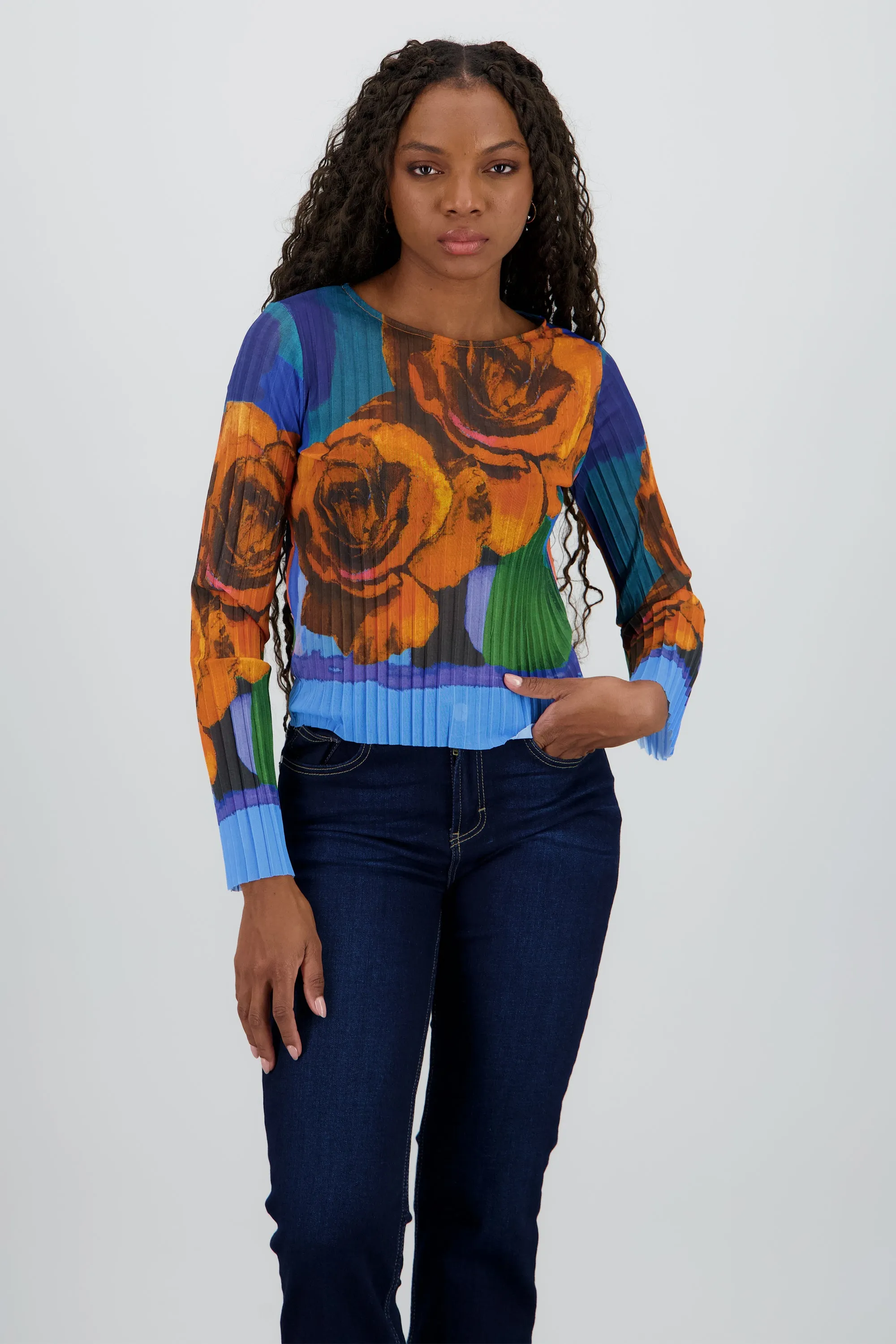 Blusa mesh estampado flores digital sold by Shasa