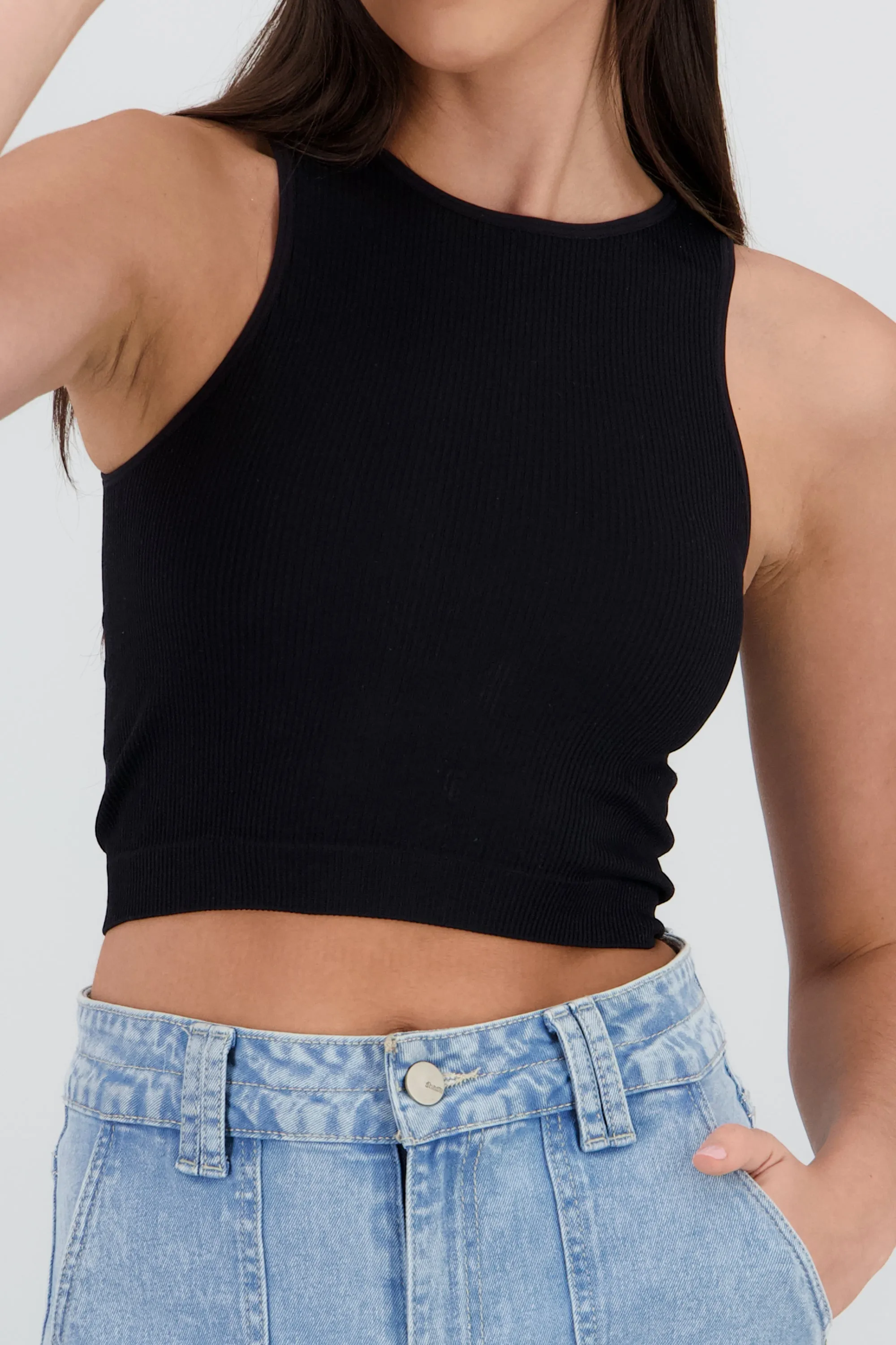 Top sin manga seamless cuello redondo sold by Shasa product image thumbnail 5