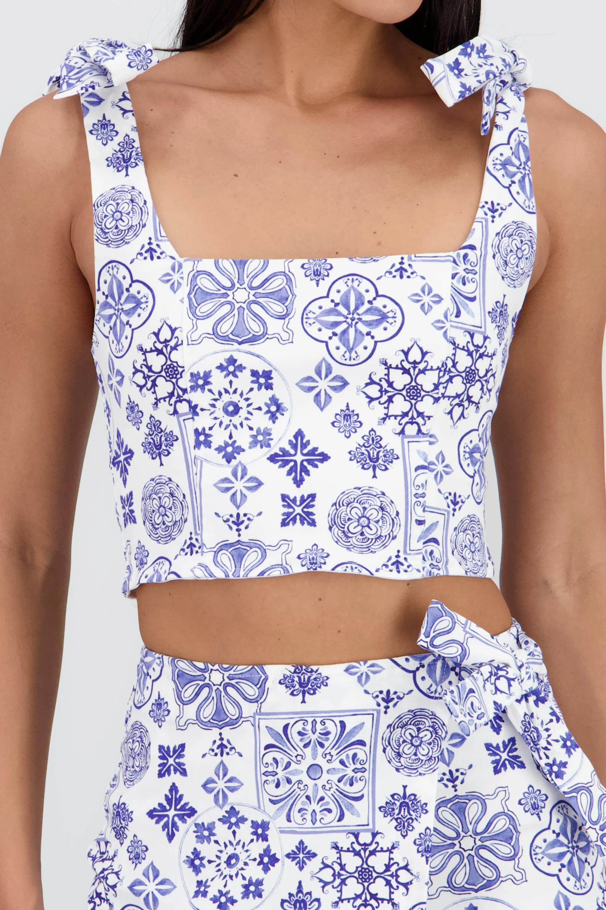 Top estampado tirantes moño sold by Shasa product image thumbnail 5