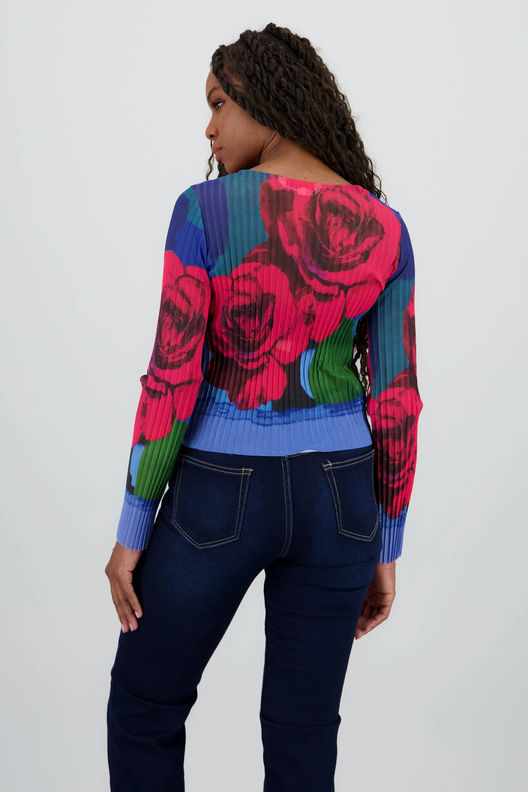 Blusa mesh estampado flores digital sold by Shasa product image thumbnail 4
