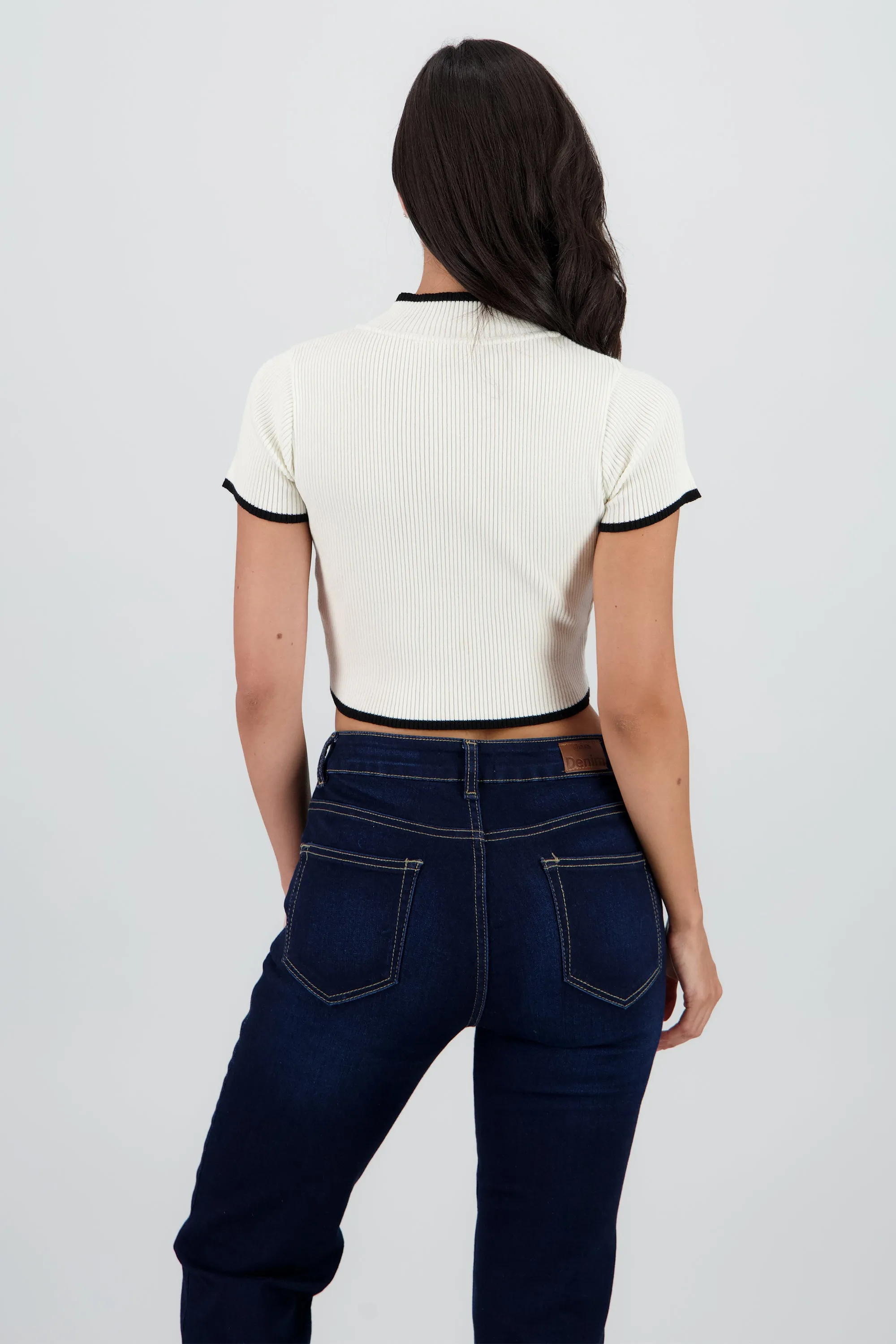 Top tejido contraste corta sold by Shasa product image thumbnail 4