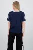 Playera over estampado numero sold by Shasa