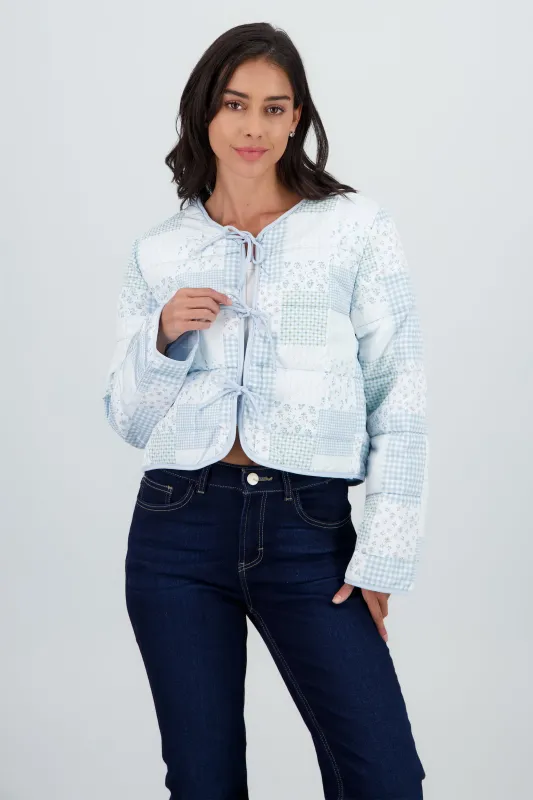 Chamarra ligera con parches y detalle de moños sold by Shasa