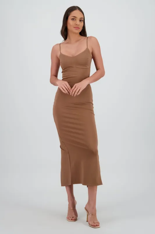 Maxi vestido bodycon liso sold by Shasa