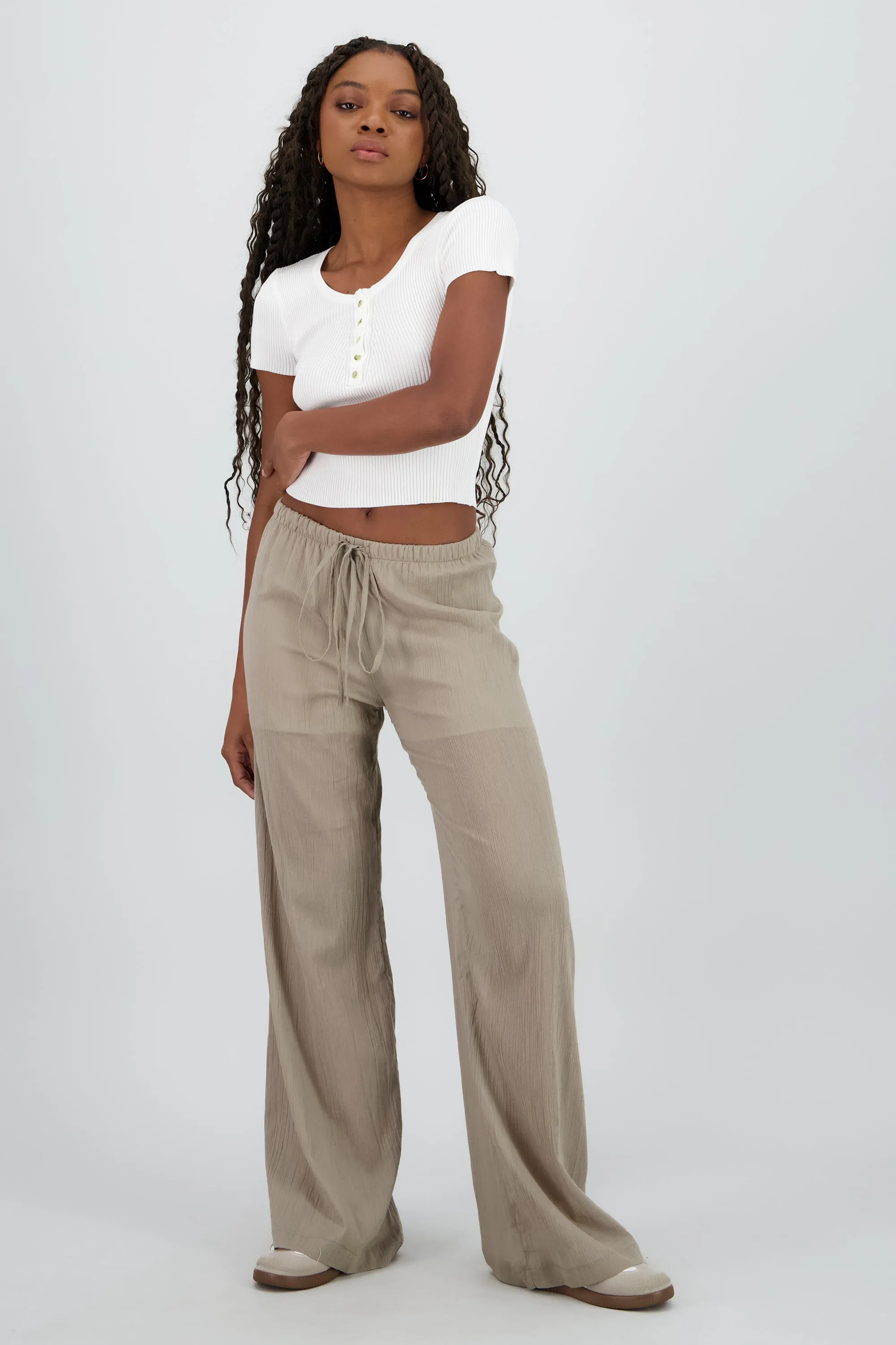 pantalon detalle textura plisado jareta sold by Shasa