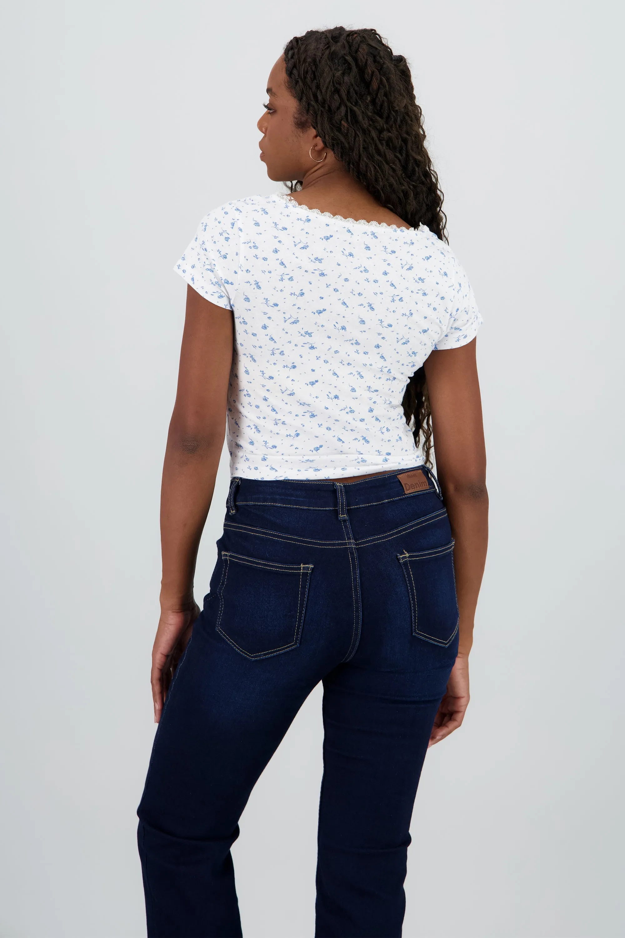Top de manga corta con estampado de flores sold by Shasa product image thumbnail 4