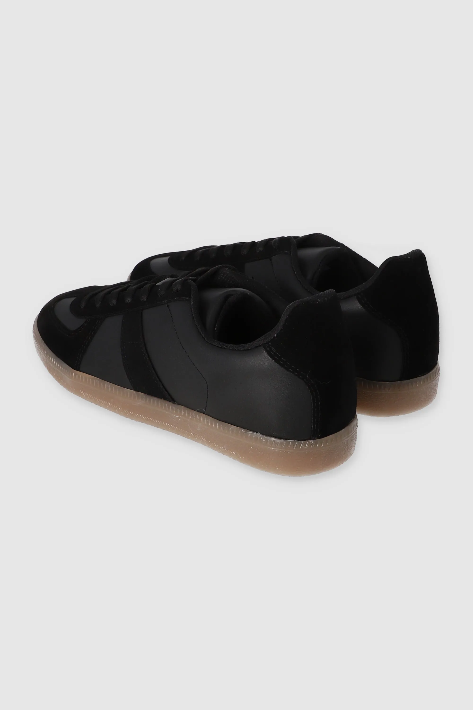 Tenis casual contraste materiales sold by Shasa product image thumbnail 5