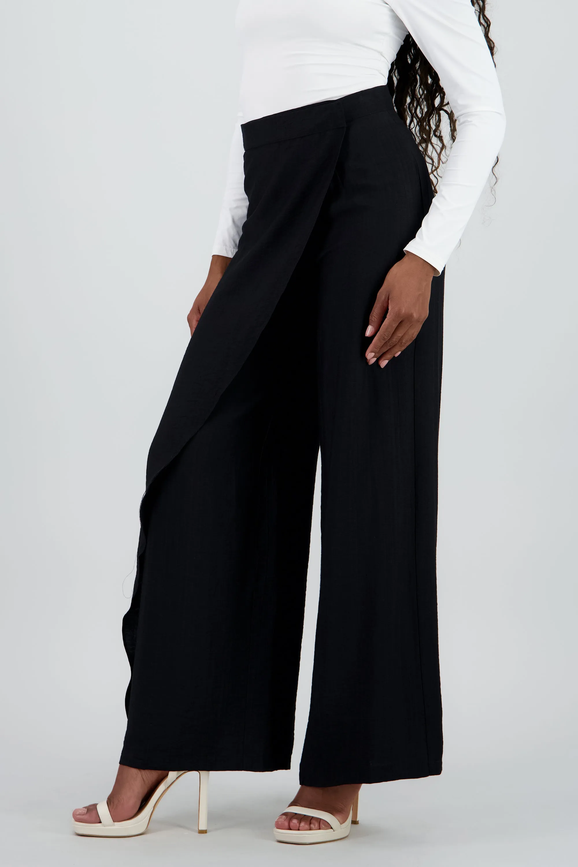 Pantalon envolvente fluido sold by Shasa product image thumbnail 2